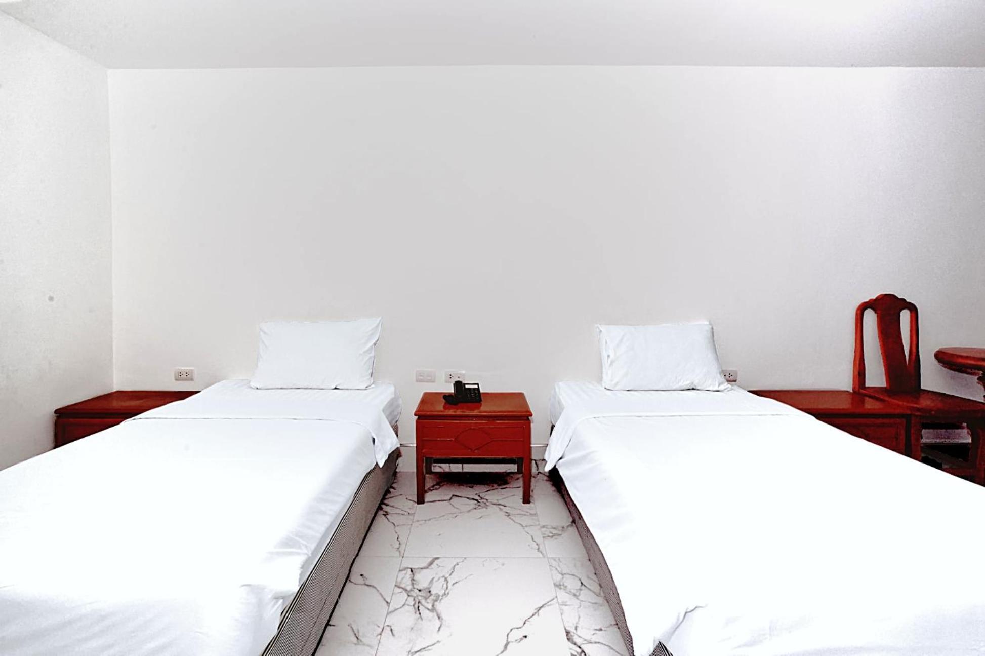Hotel Highfive
