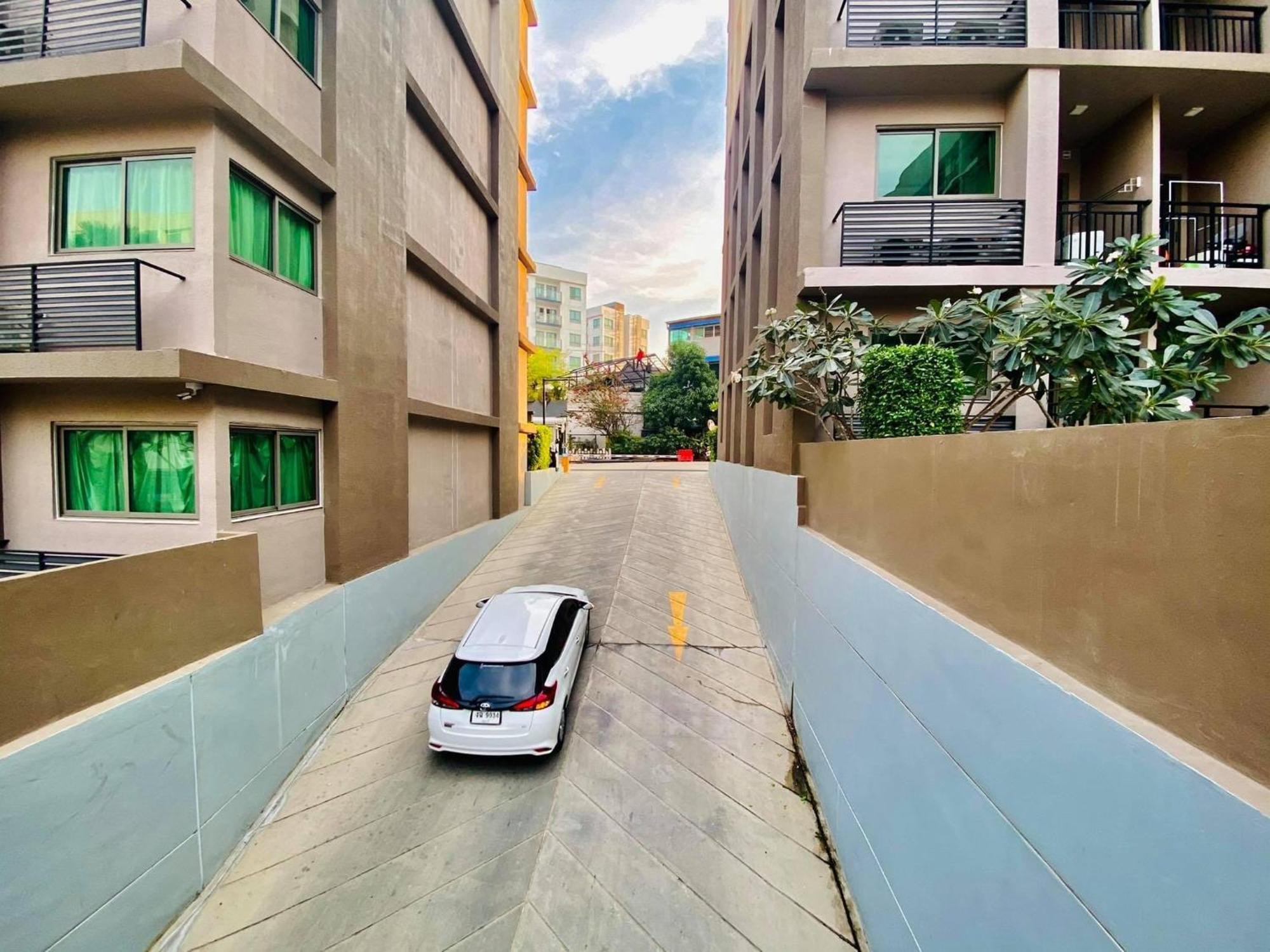 Apartment Arcadia Continental With Washing Machine Pattaya