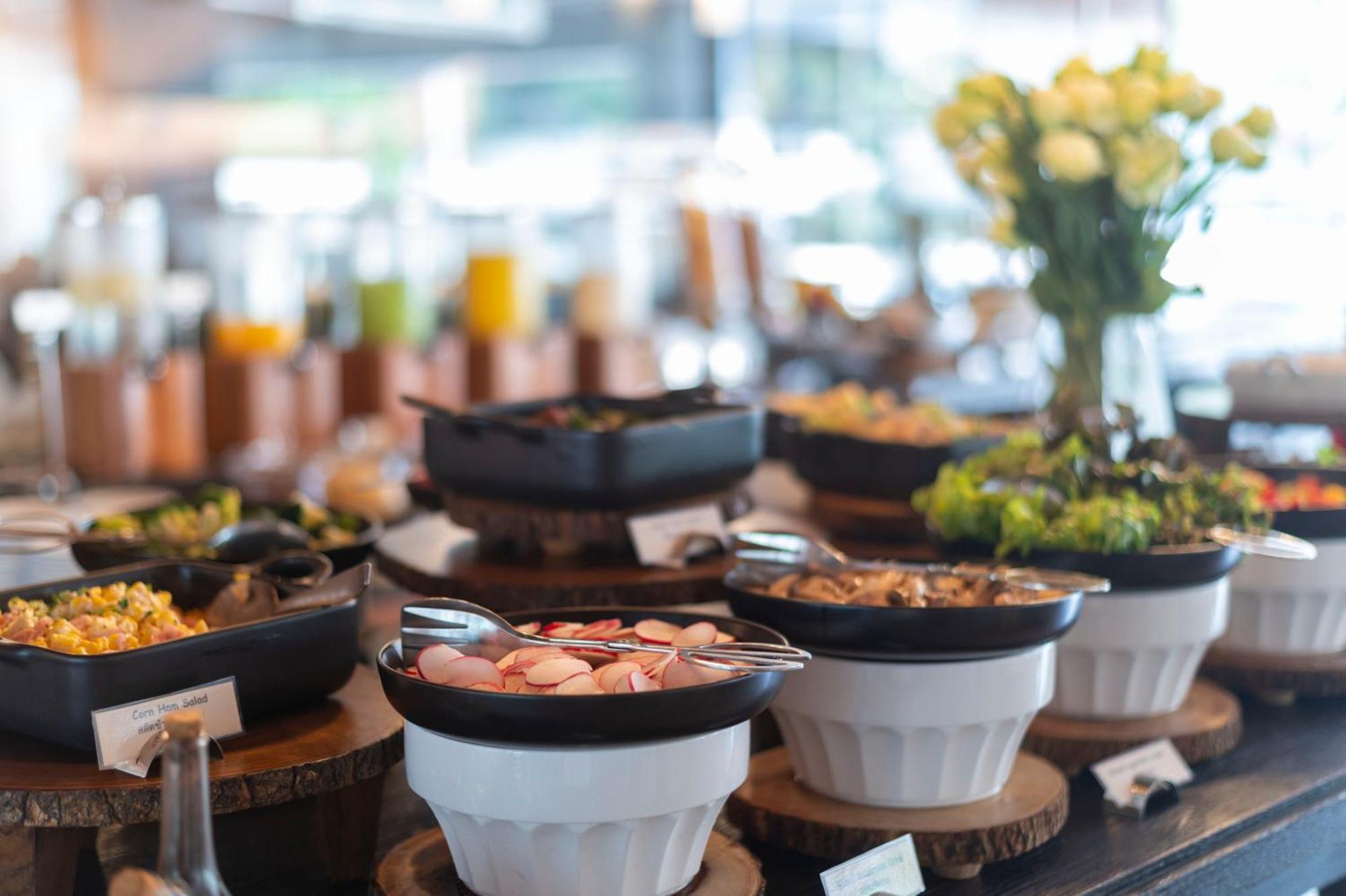 Woodlands Hotel Pattaya