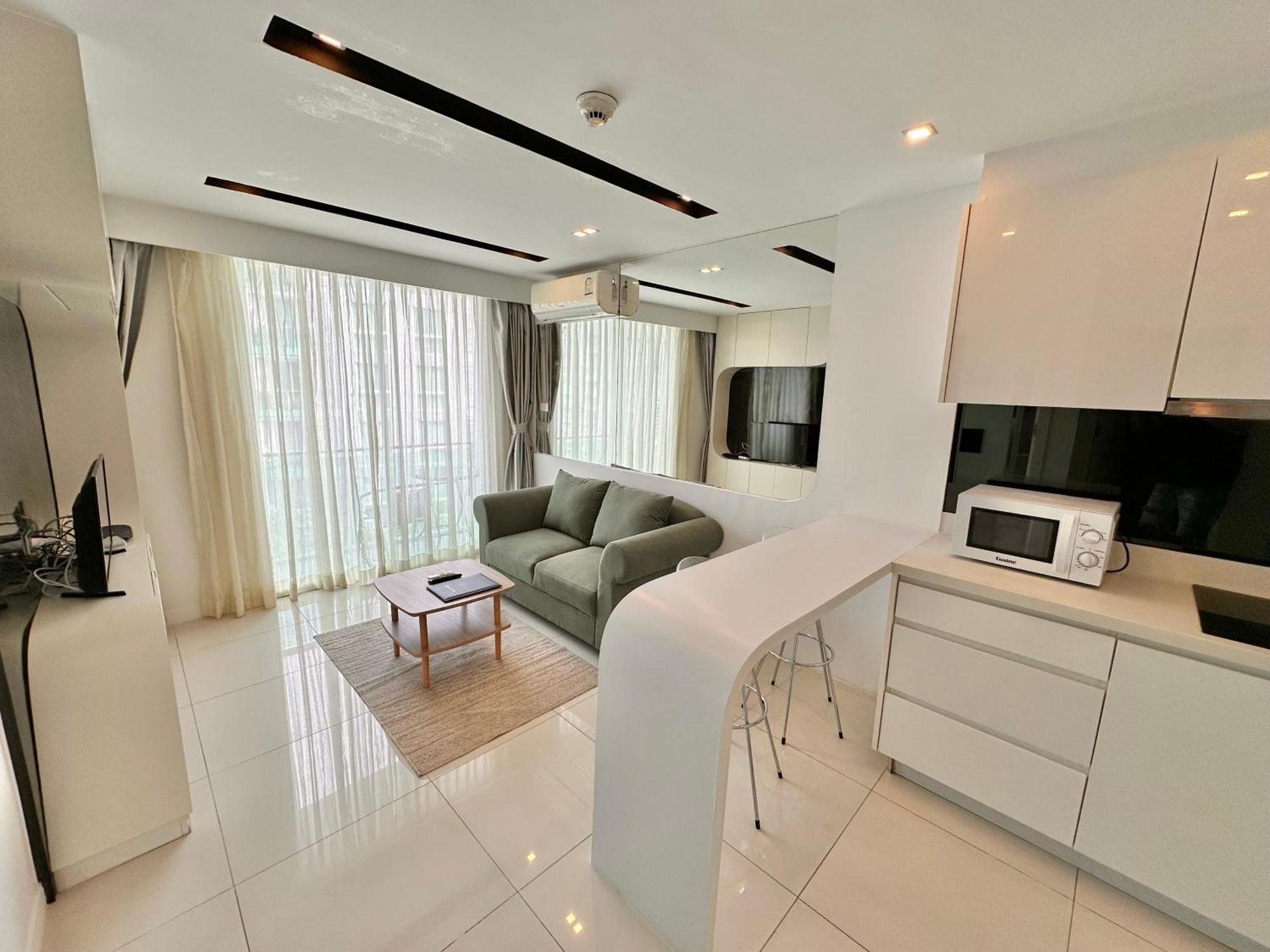 Glamorous 1 Bedroom In Center Pattaya