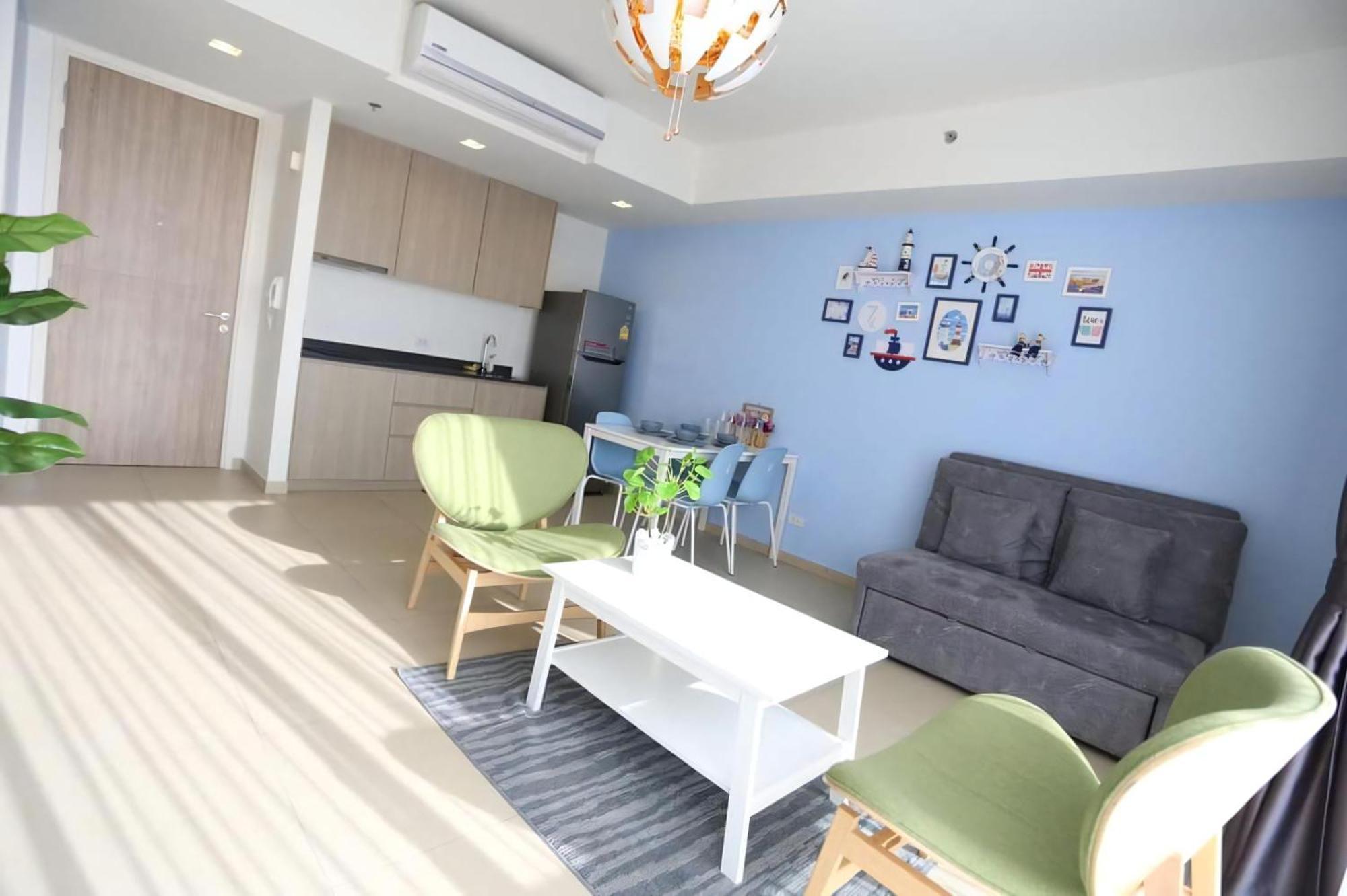 Unixx Seaview Apartment