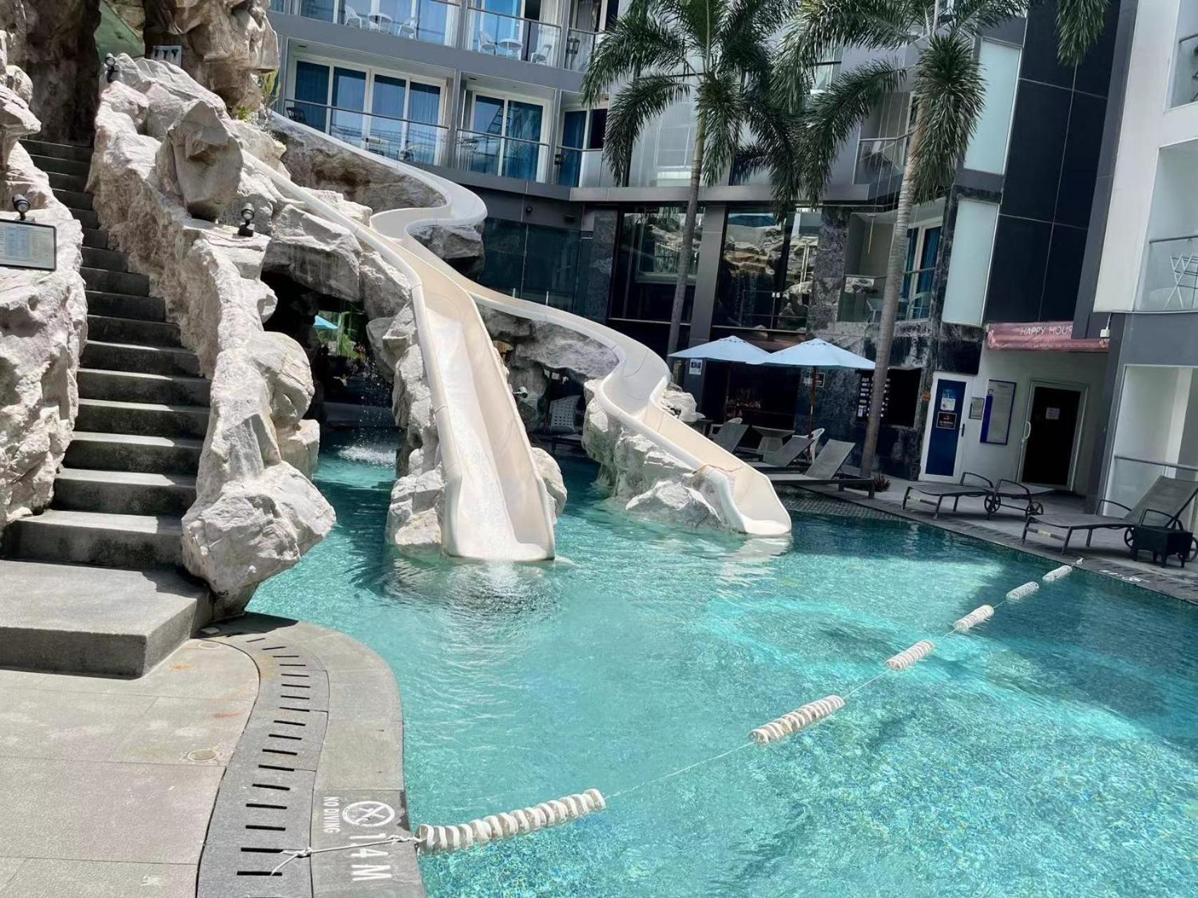 芭提雅中心地带 Centara Avenue 一房公寓 5楼 紧邻海滩，酒吧街，高速互联网 * Pattaya