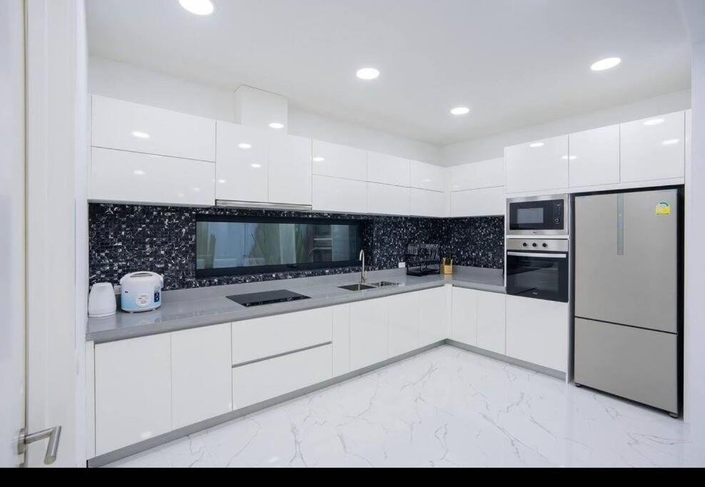 棕榈泉 Yishu 8br Pool 한국어가능 Villa