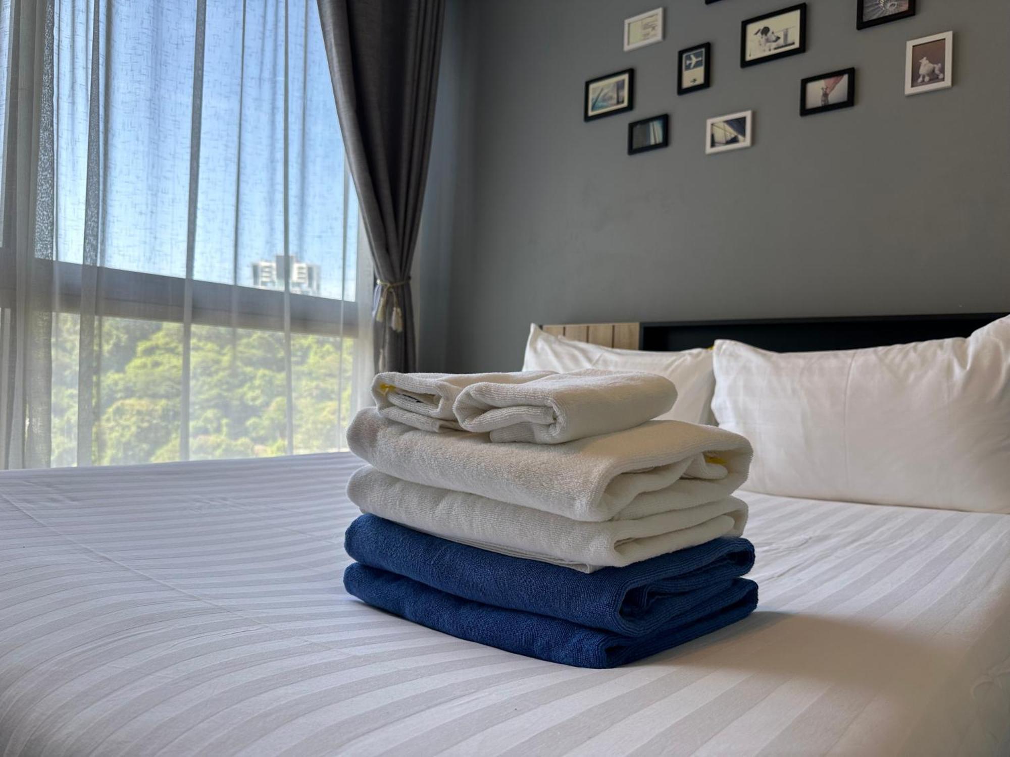 Unixx South By Apartment