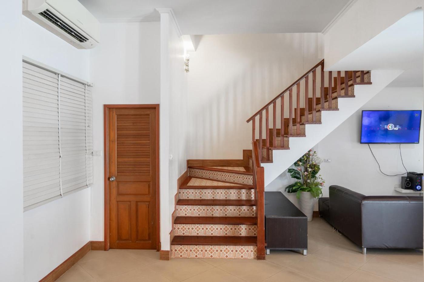 Villa The Terrace Pratumnak Pool Pattaya