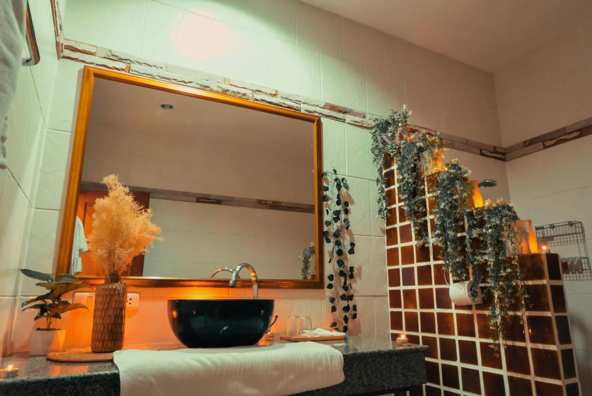 Raya Private Pool Hotel