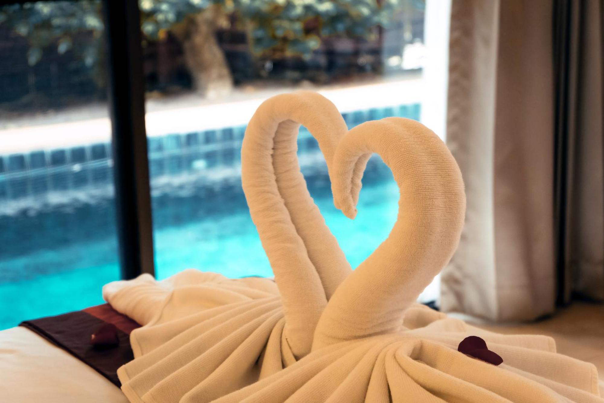 Raya Private Pool Pattaya