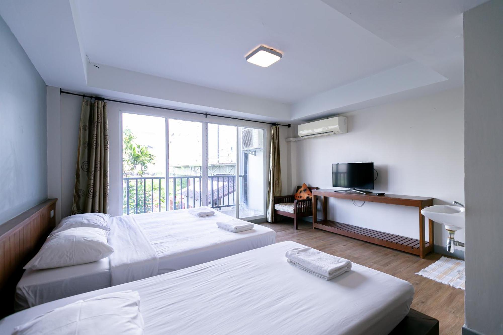 Hotel Wong Amat House