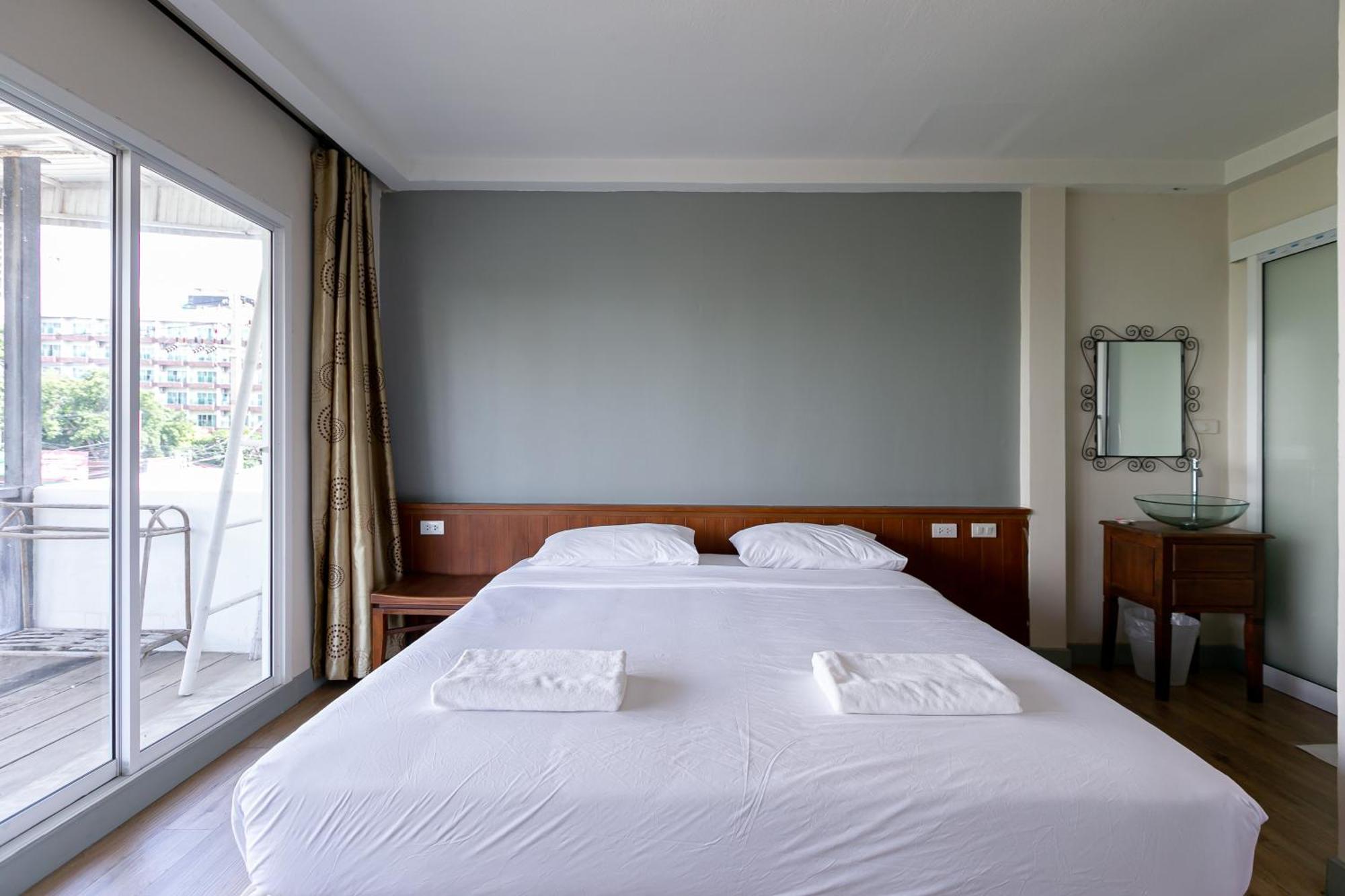 Wong Amat House Hotel