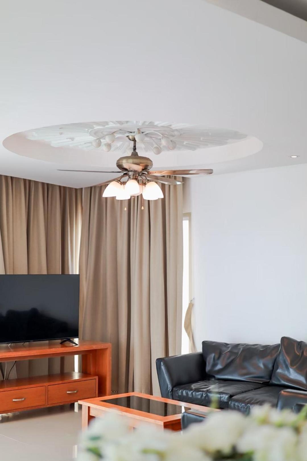 Royal View 4*