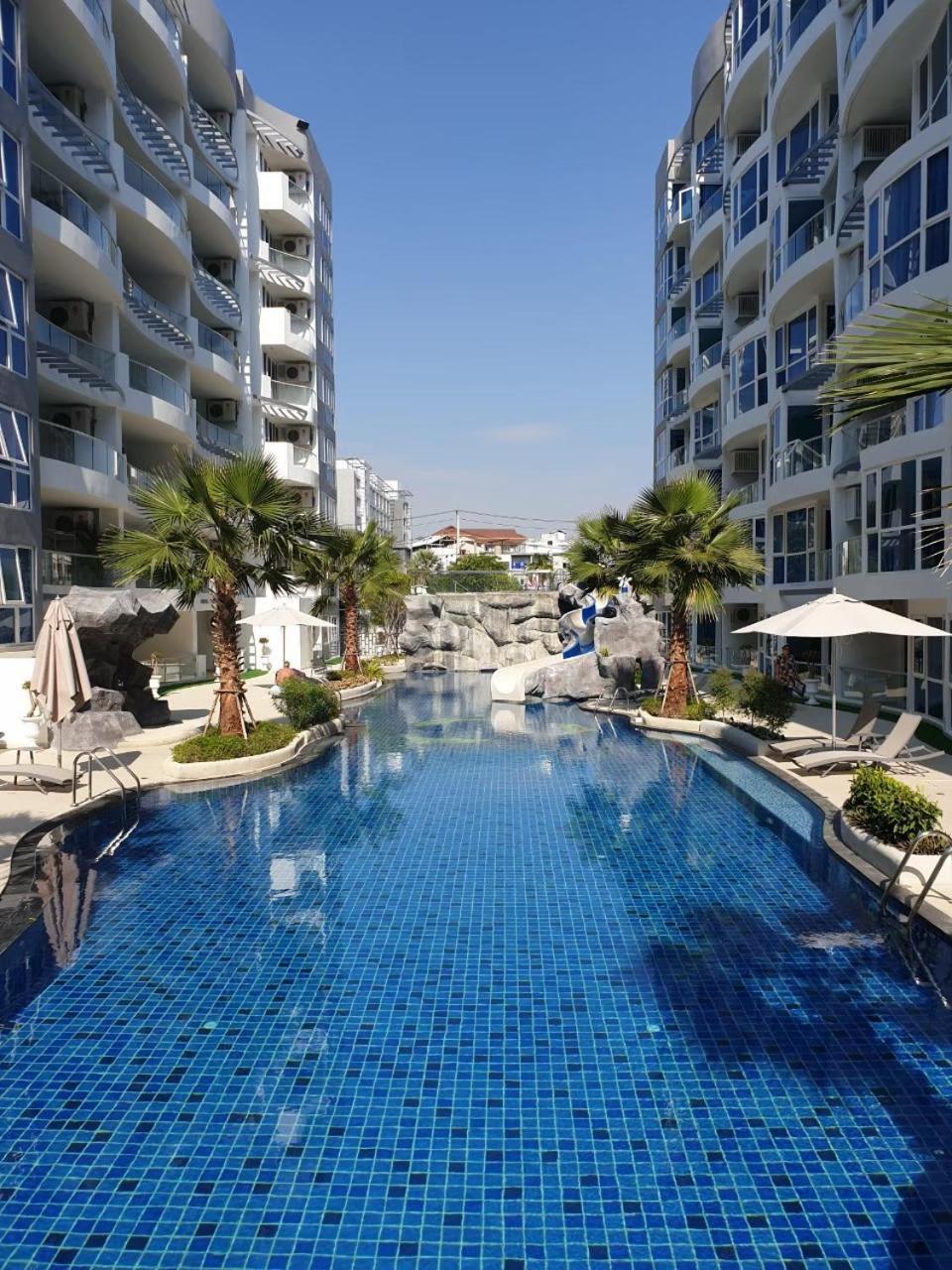 Apartment Grand Avenue *