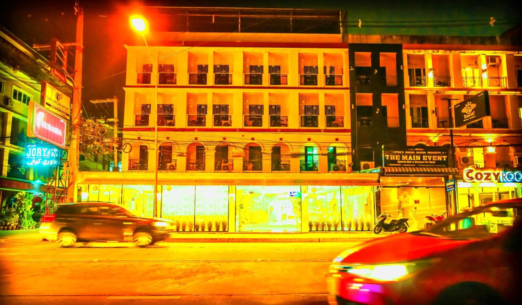 La Hotel Pattaya