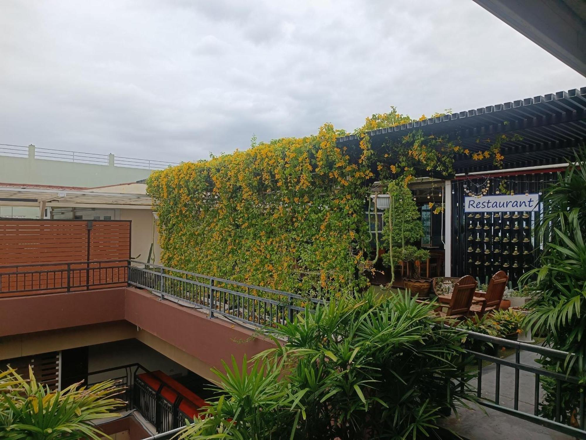 Baywalk 3*