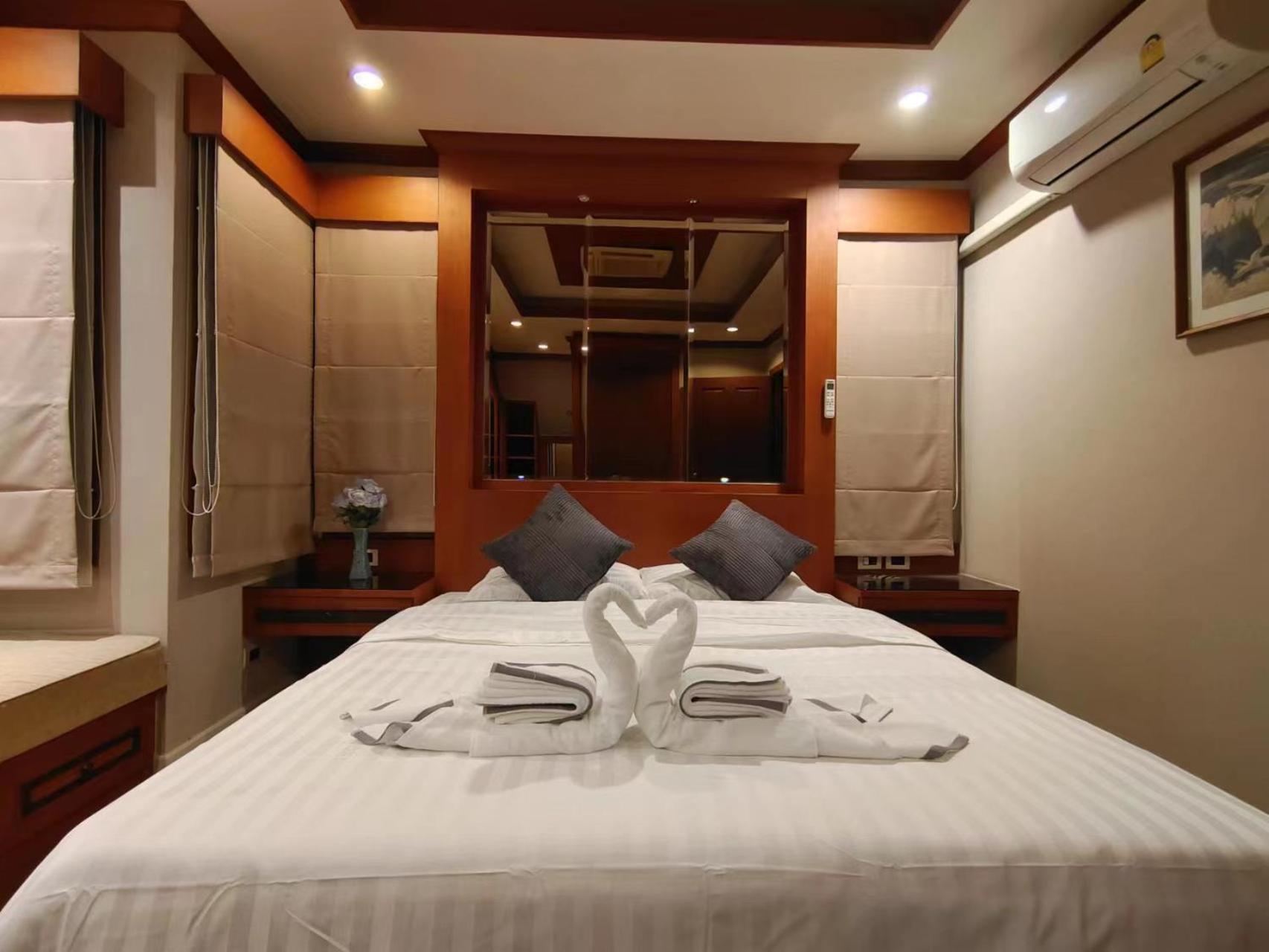 Baan Natcha Pool Center Villa Pattaya