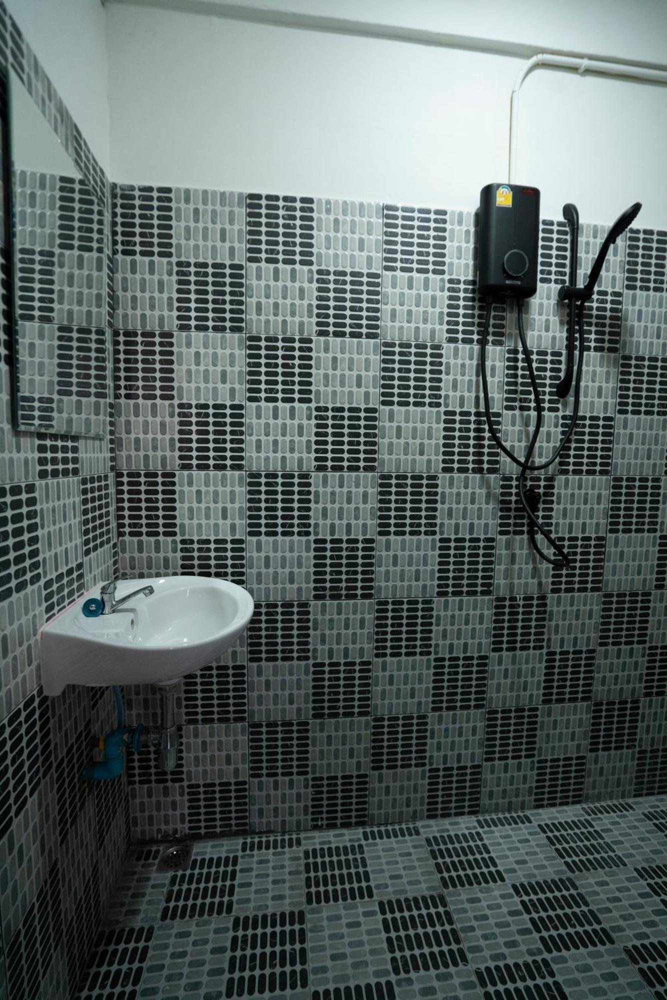 Guest house Splash Bar And