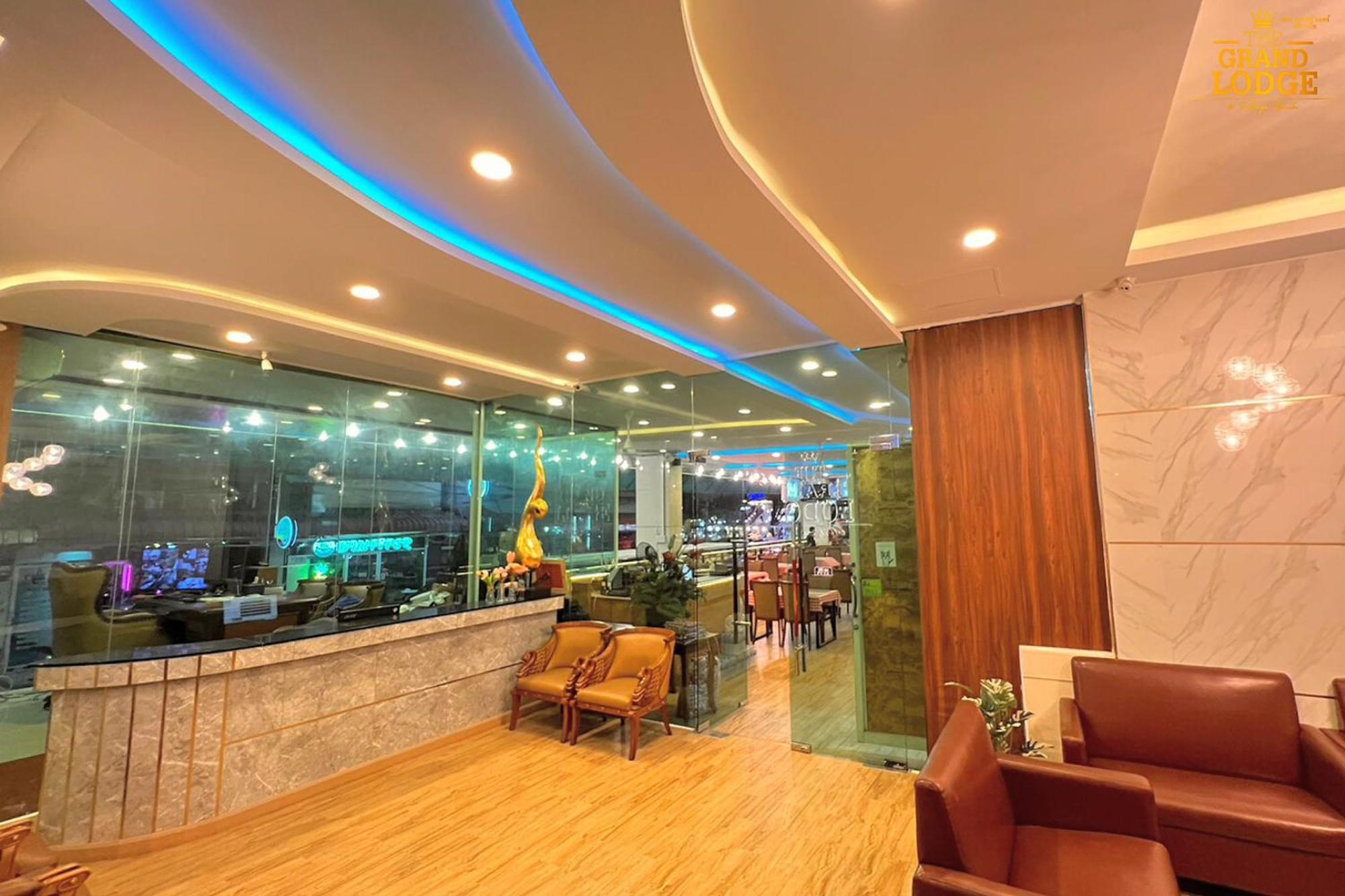 The Grand Hotel 3*