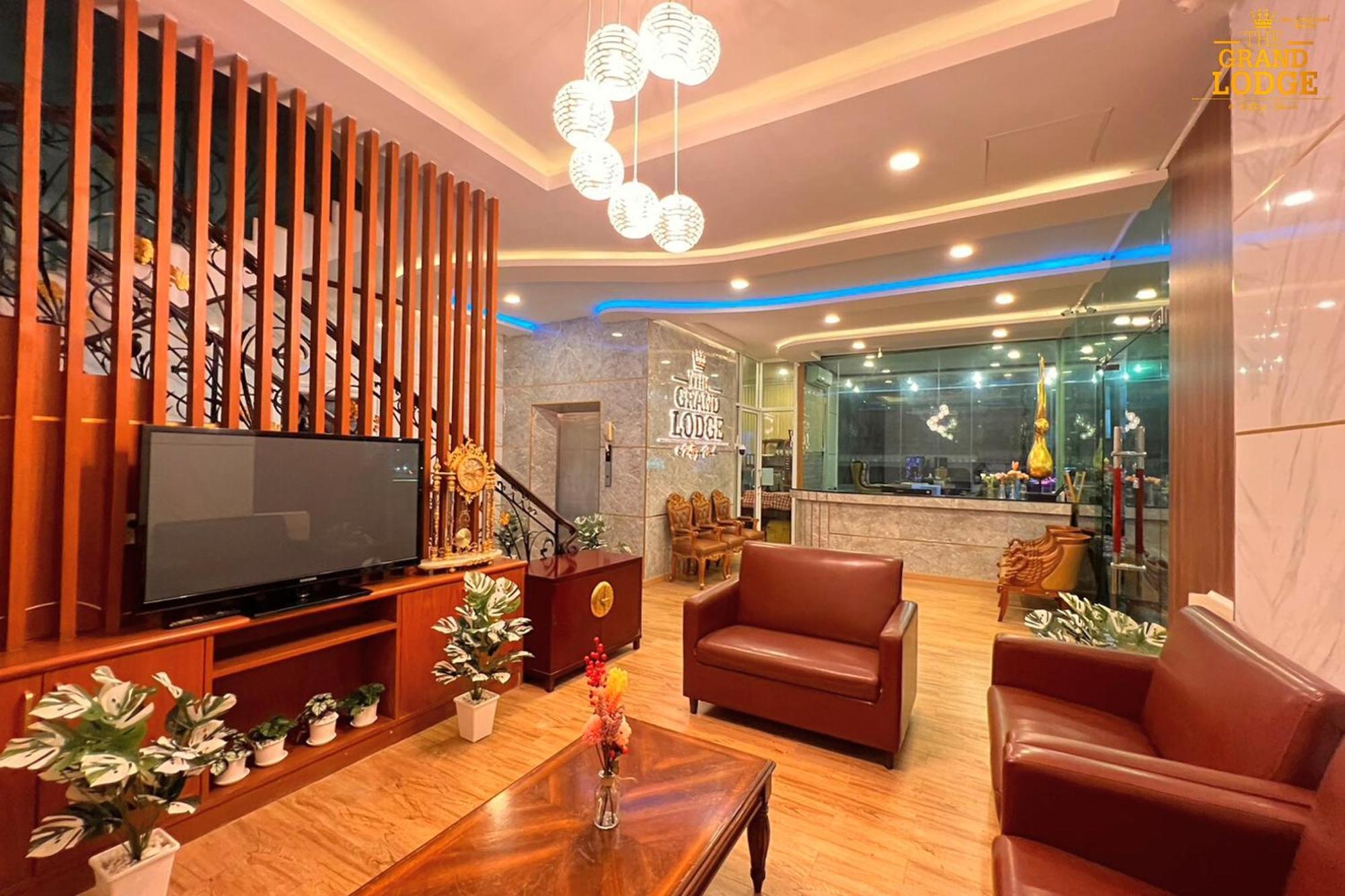 Hotel The Grand 3*