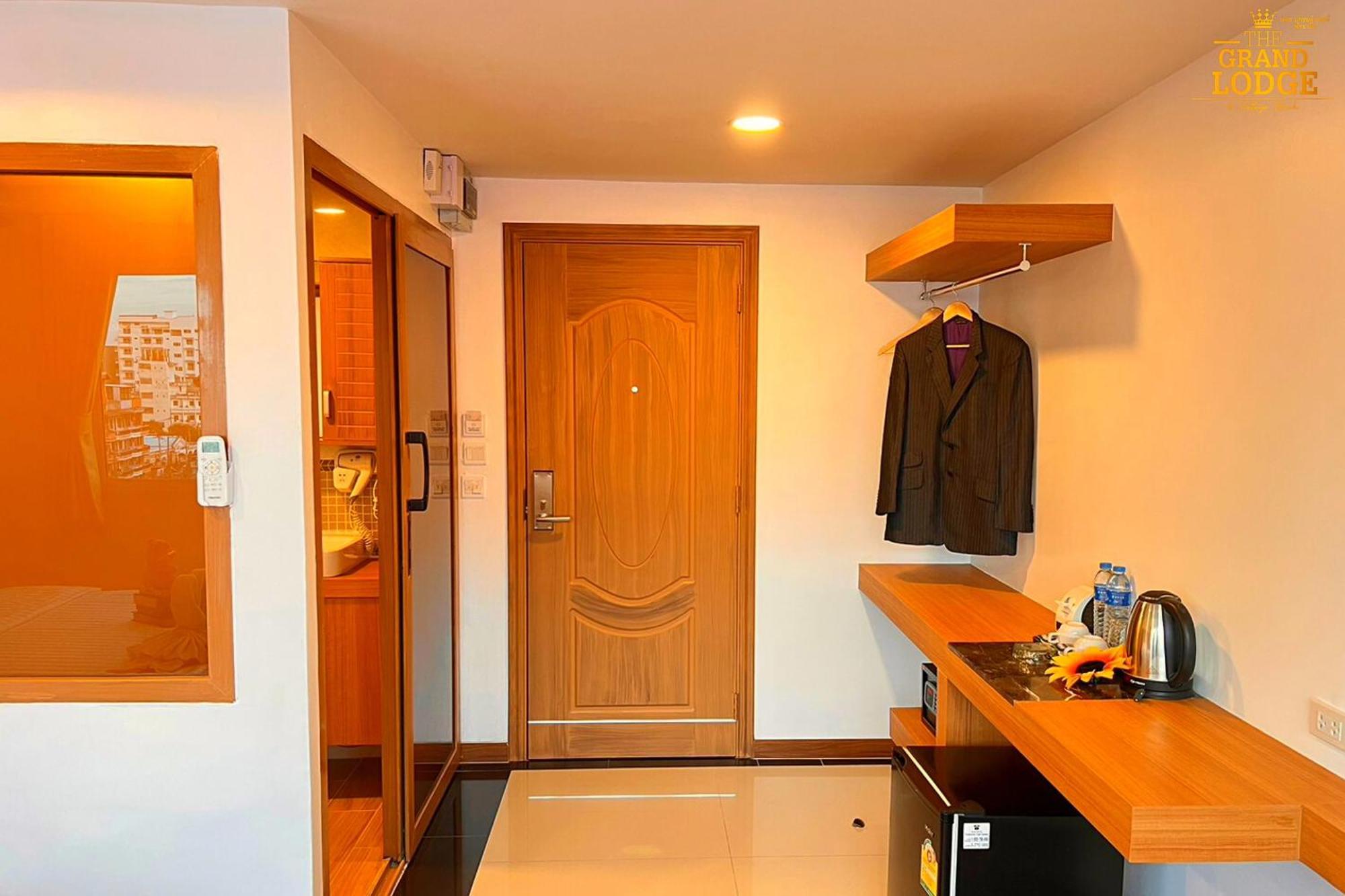 The Grand Hotel 3*