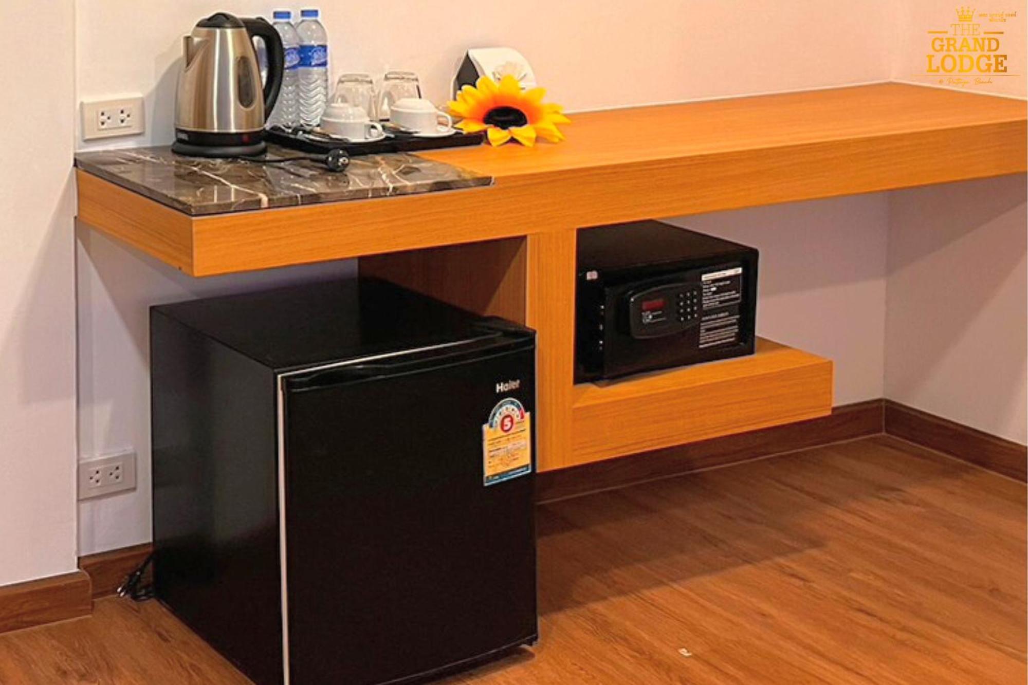 Hotel The Grand 3*