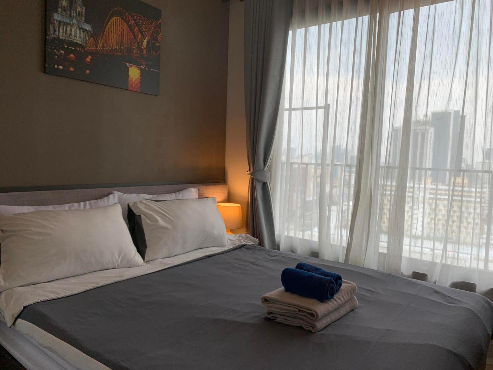 The Base Prime * Pattaya