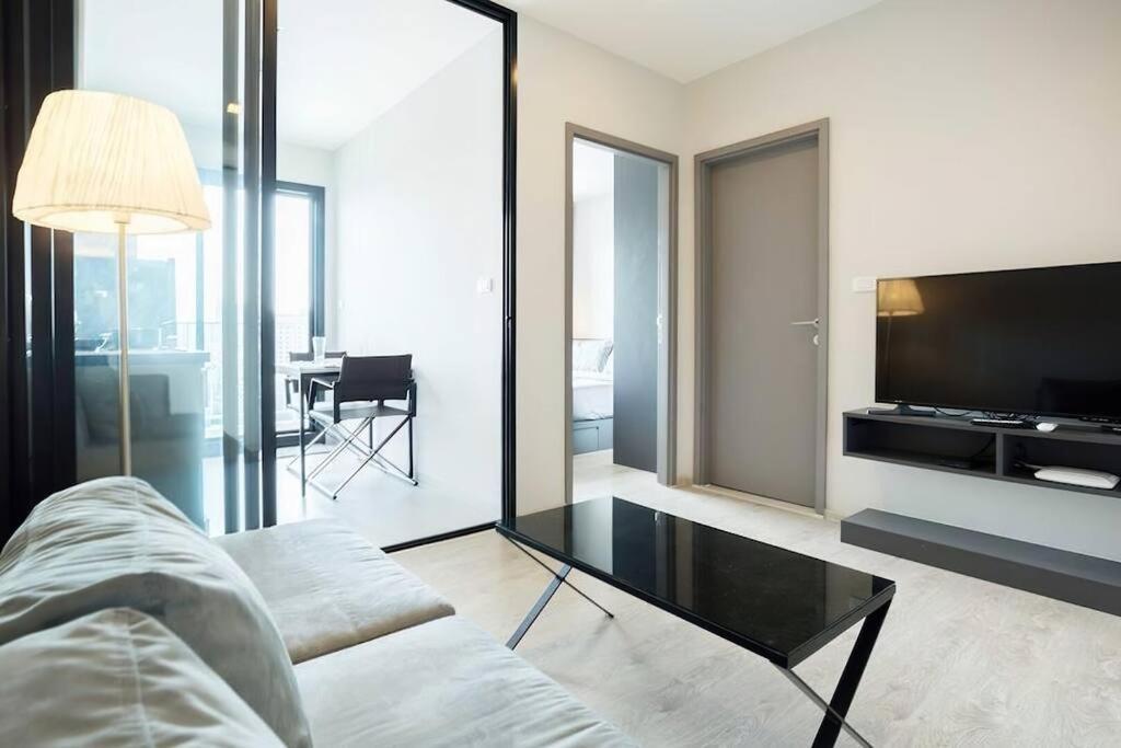 Apartment Sea View With Large Balcony @ Pattaya