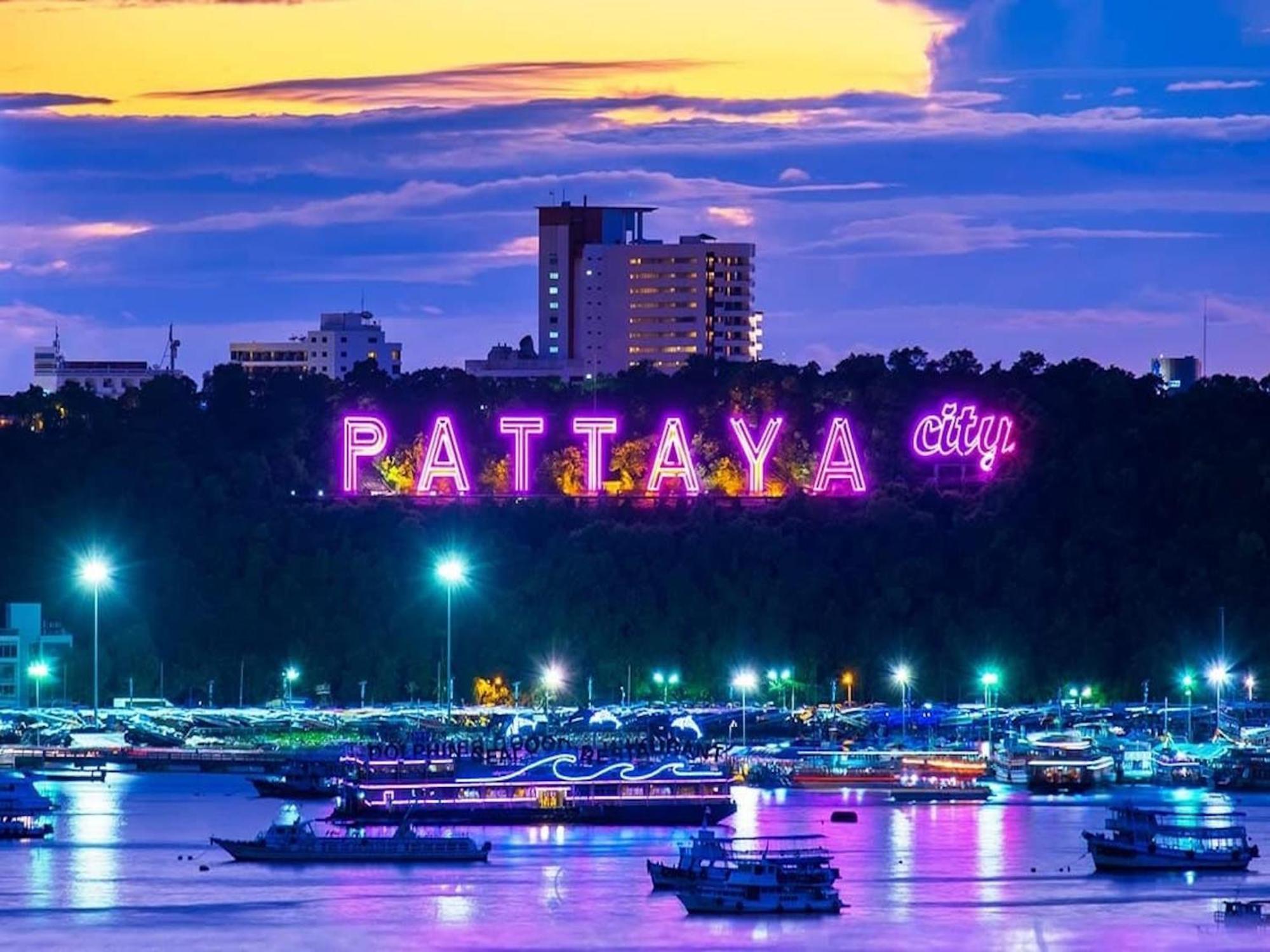 Hotel Riqueza By Ahar - Close To Beach, Walking Street & Shopping Malls Pattaya