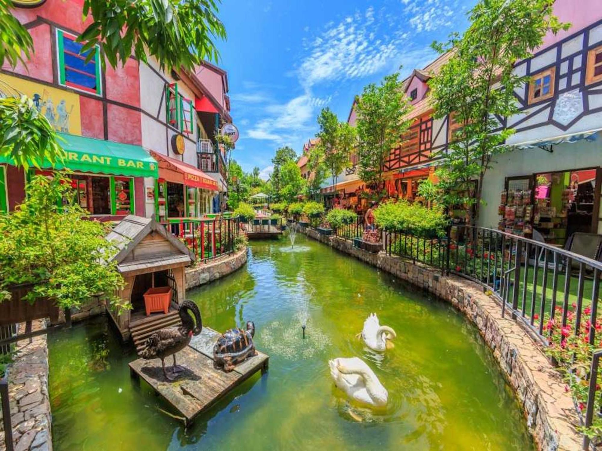 La Hotel Pattaya