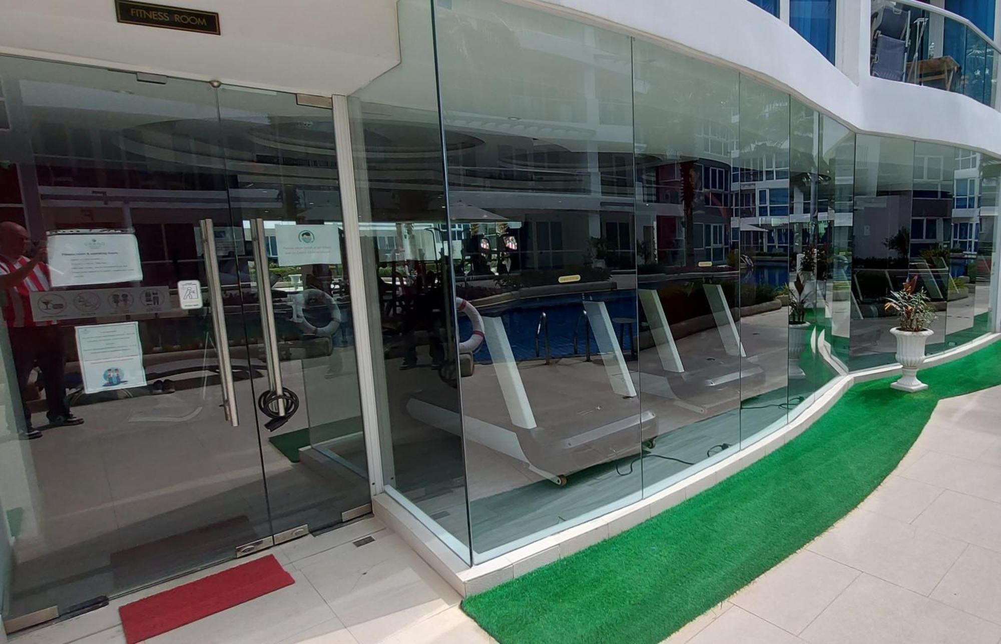 Apartment Grand Avenue - Pool-view Suite, 55sqm *