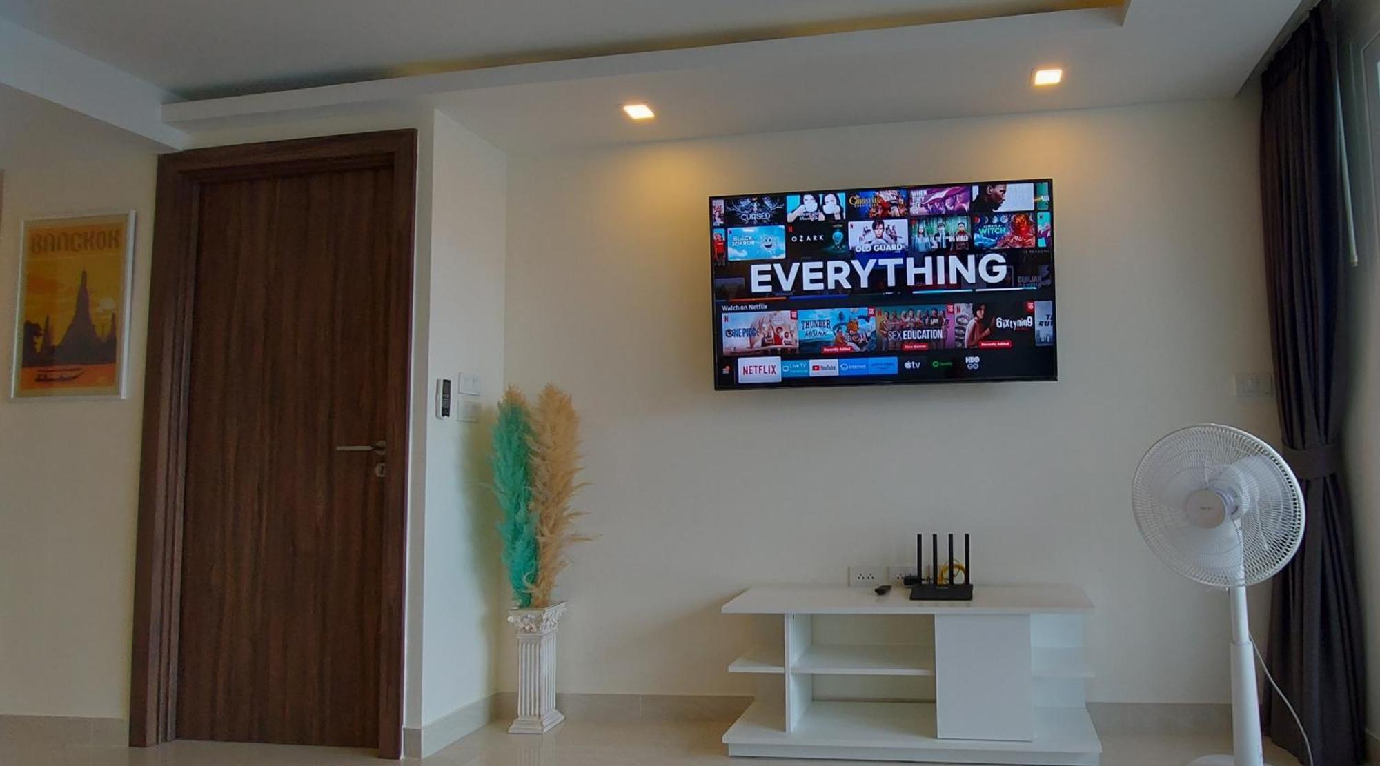 Grand Avenue - Pool-view Suite, 55sqm