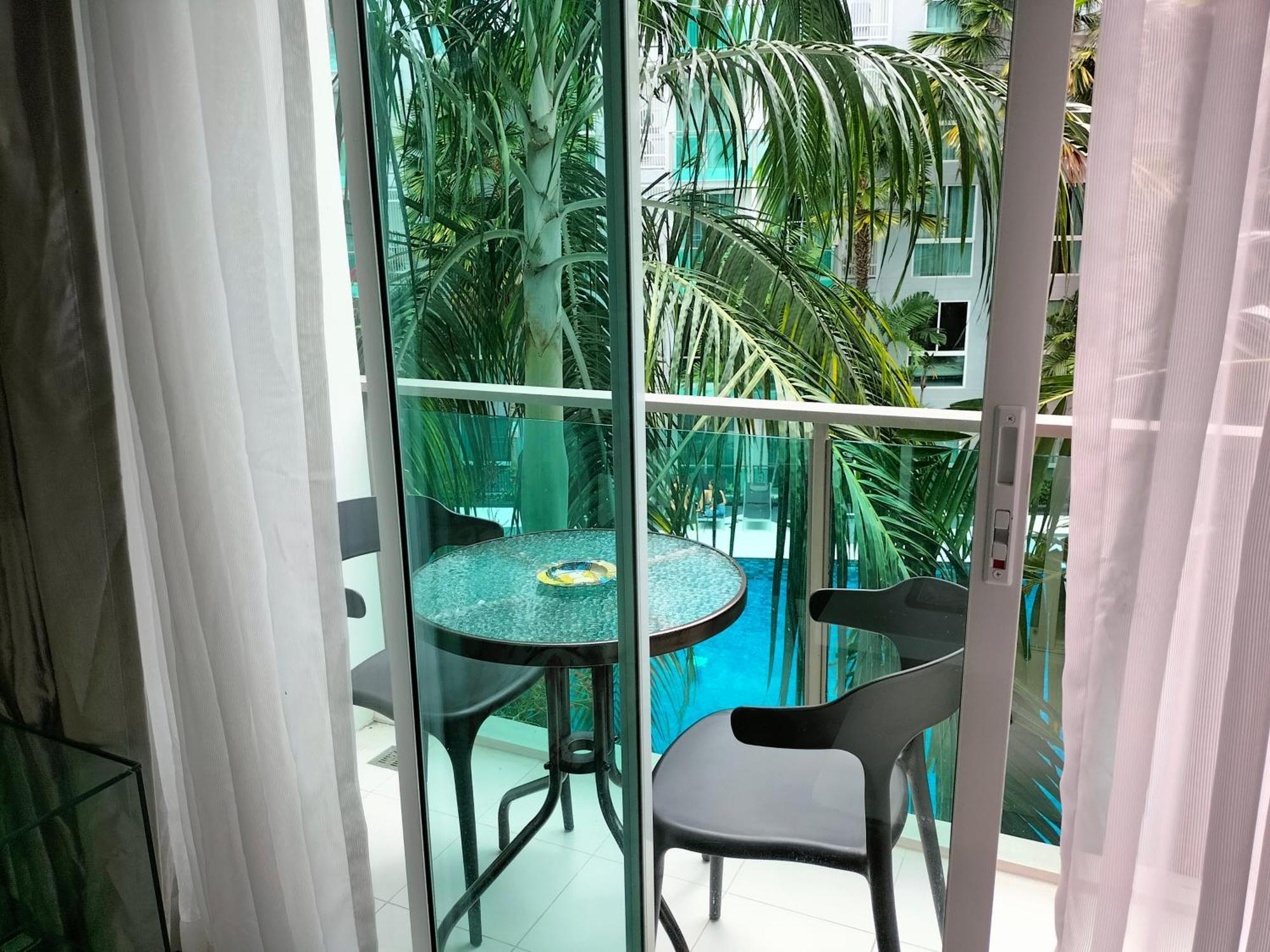 Apartment Center Residents Pattaya