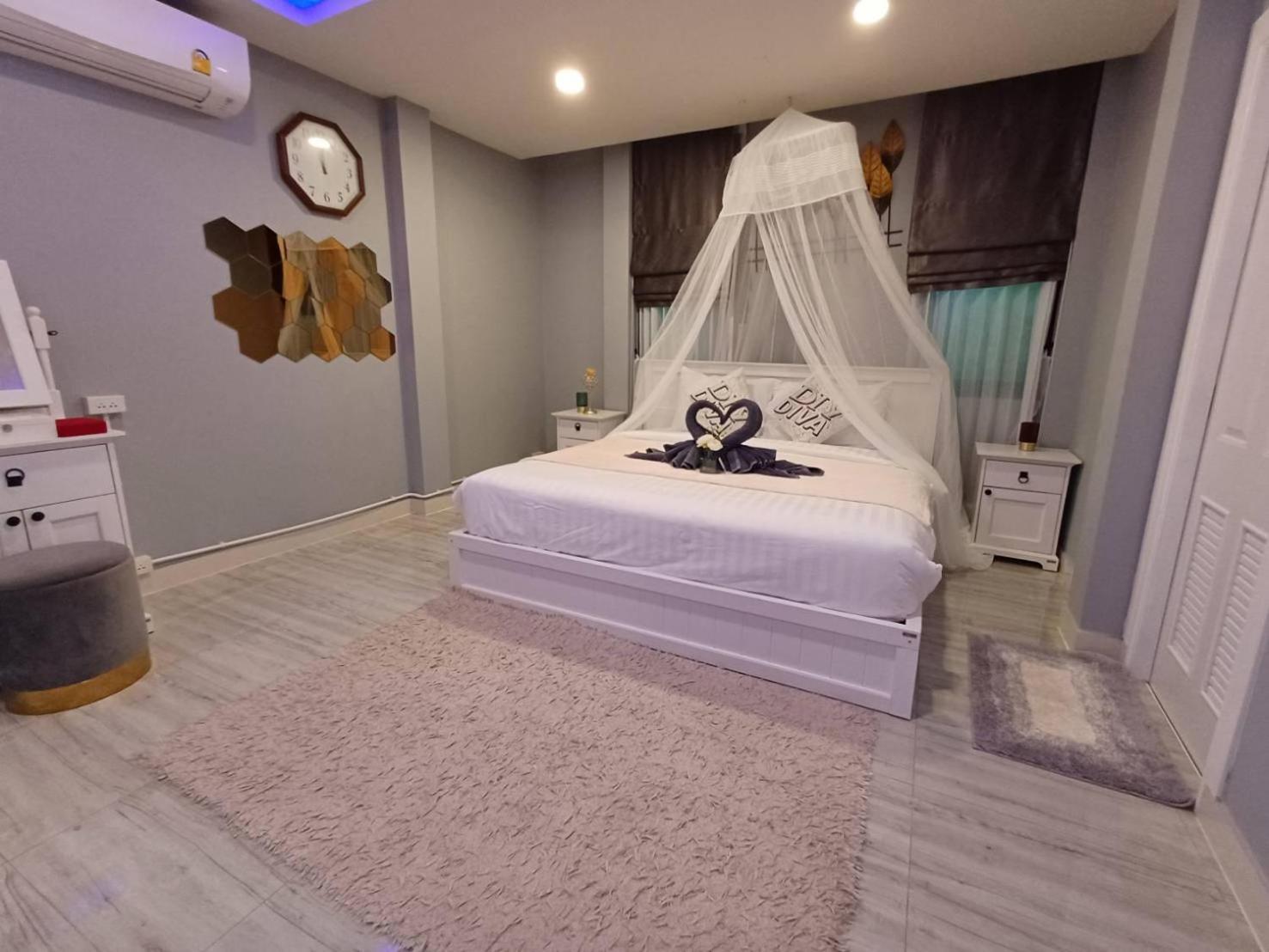 Villa Ratsamee Poolvilla P *