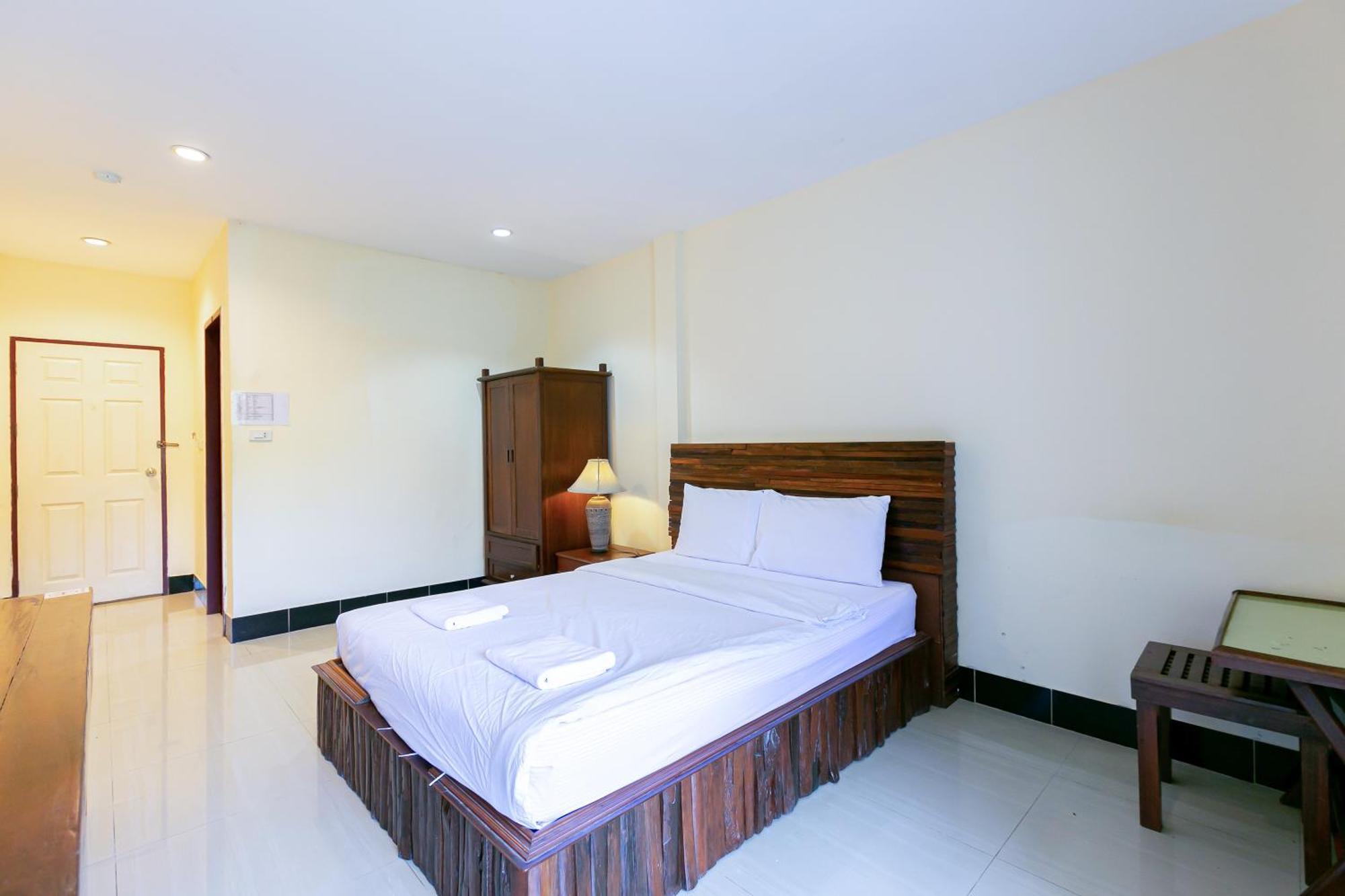 Hotel Deeden Pattaya