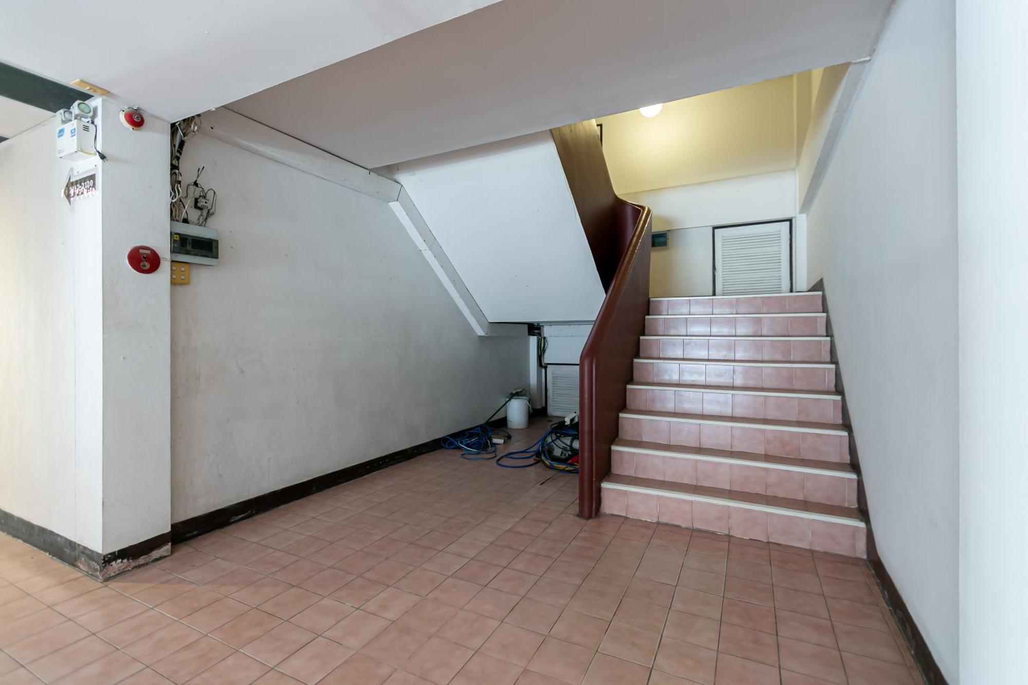 Deeden Hotel