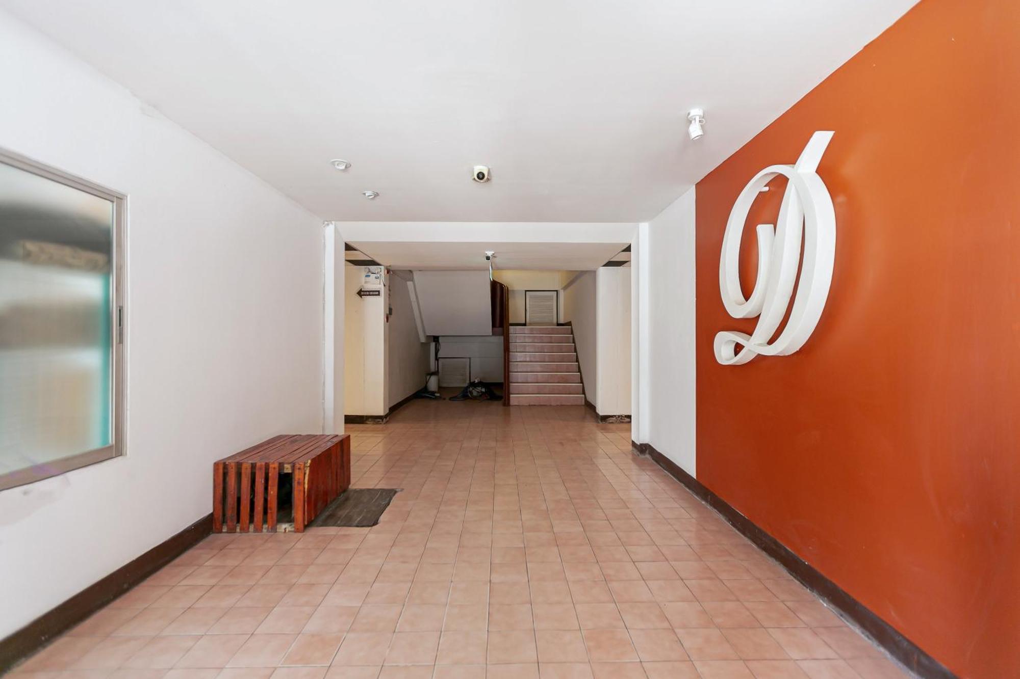 Deeden Hotel
