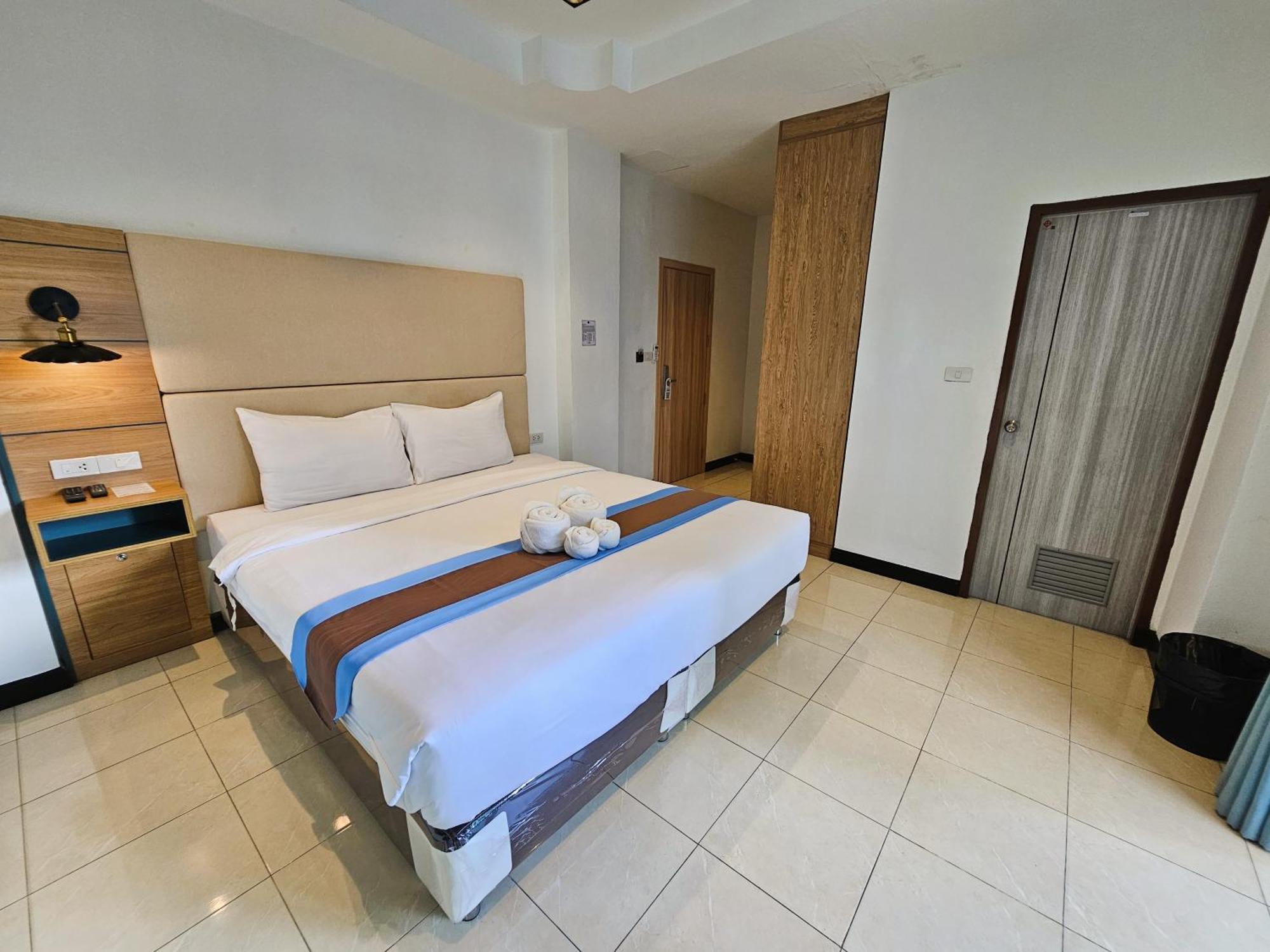 The Base 3* Pattaya