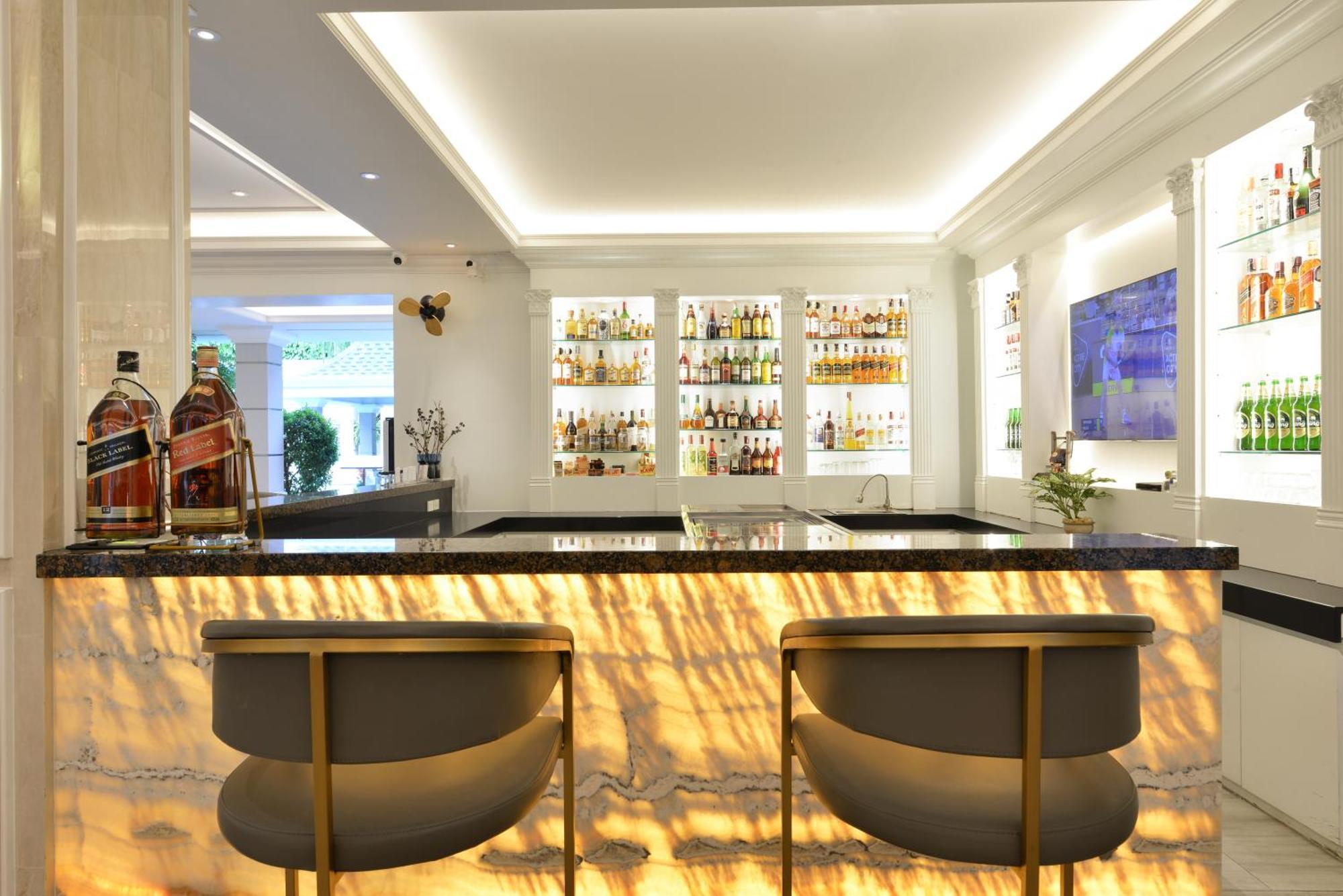 The Beverly 4* Pattaya