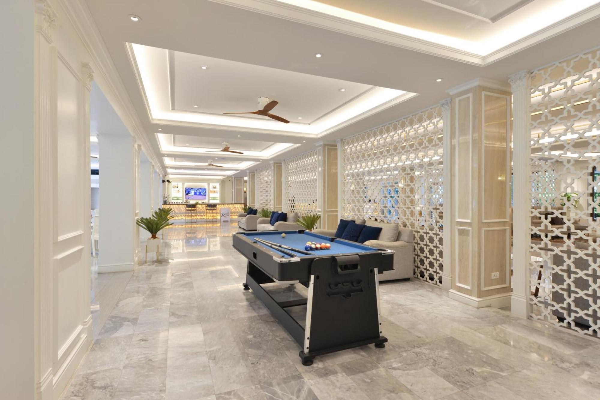 Hotel The Beverly 4*