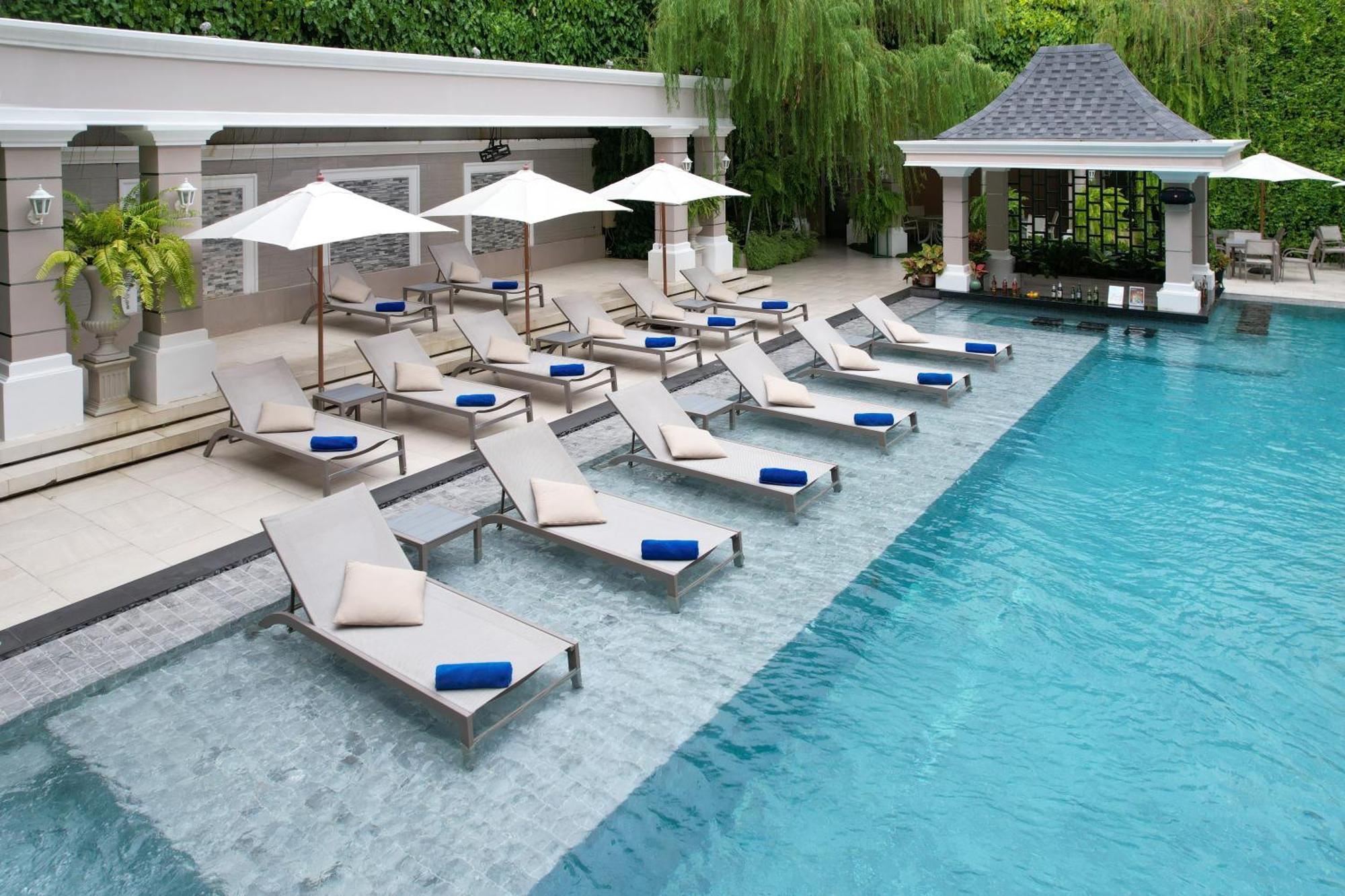 เดอะเบเวอร์ลีโฮเทลพัทยา โรงแรม 4*