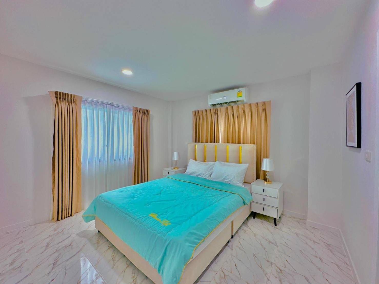 Turtles Cove 4 Bedroom Pvt Pool In City Center - Bonkot Villa Pattaya