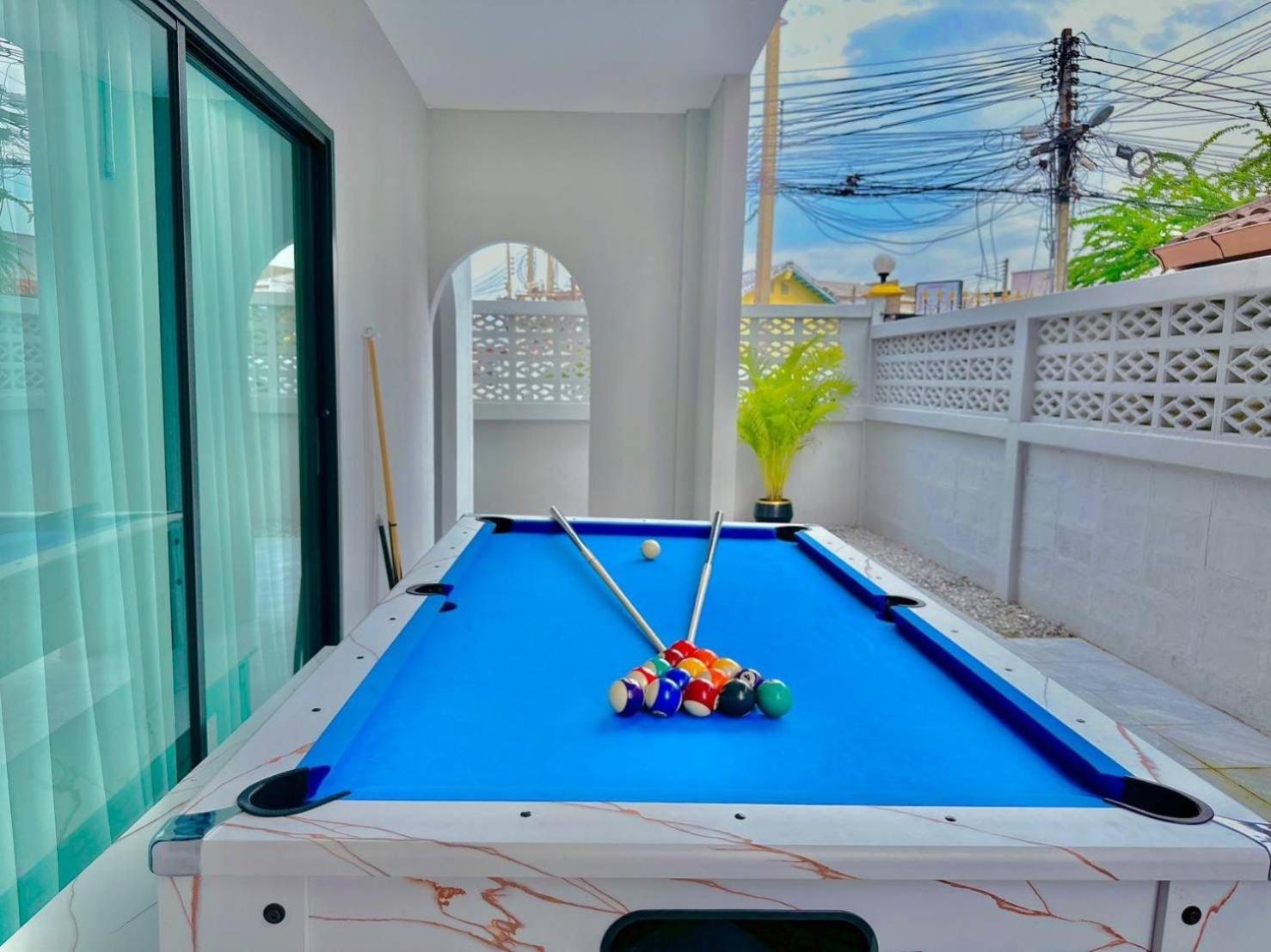 Turtles Cove 4 Bedroom Pvt Pool In City Center - Bonkot Villa Pattaya