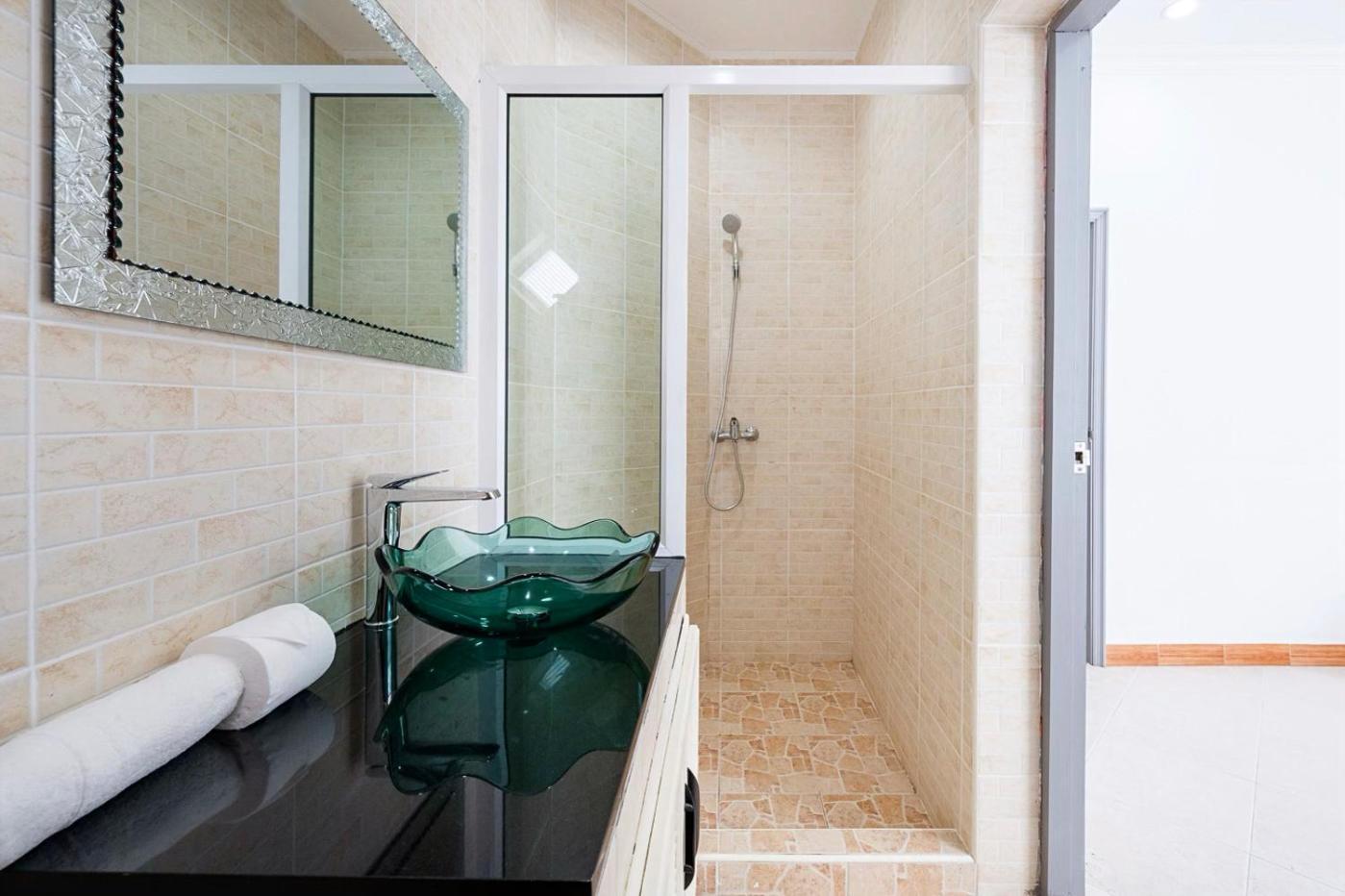 Majestic Pool 4 Bedrooms Private Vila *