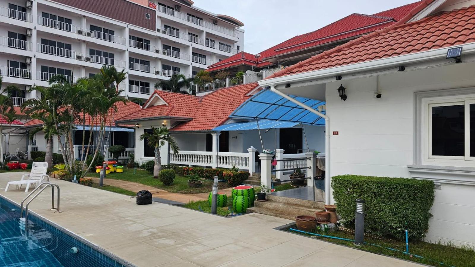 2-3br Huge Pool, Bbq, 300m-beach, 5 Mins To Walking Street