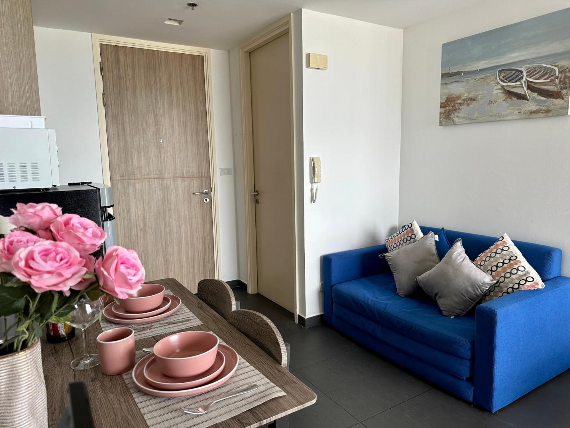 Unixx South By Apartment