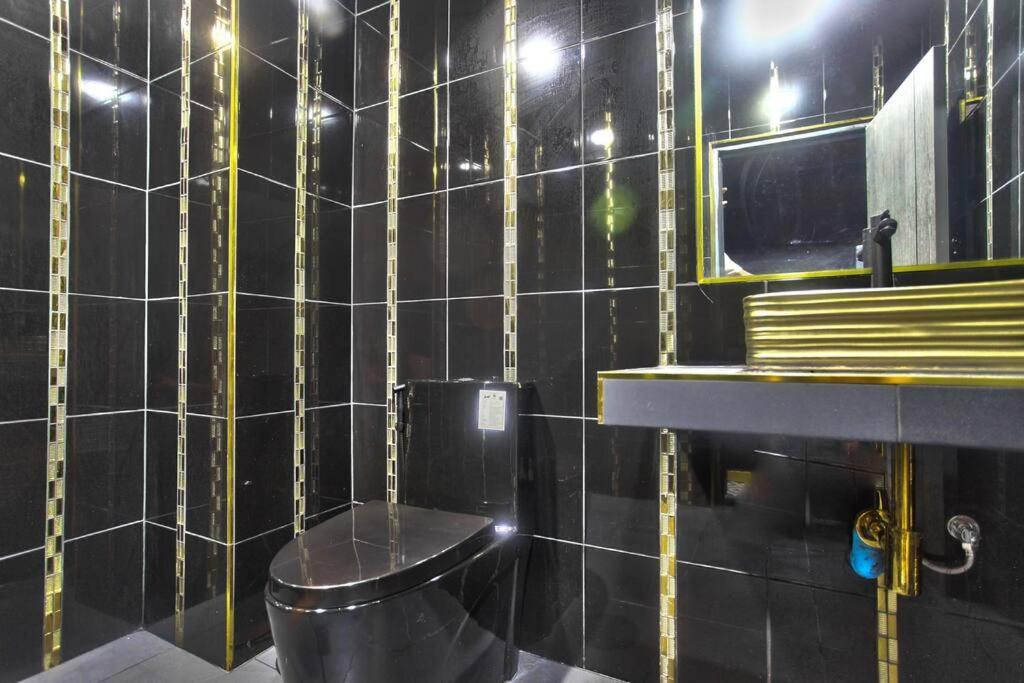 Vila Buakhao Center 5 Bedroom *