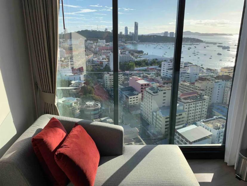 Edge Seaview With Infinity Pool *
