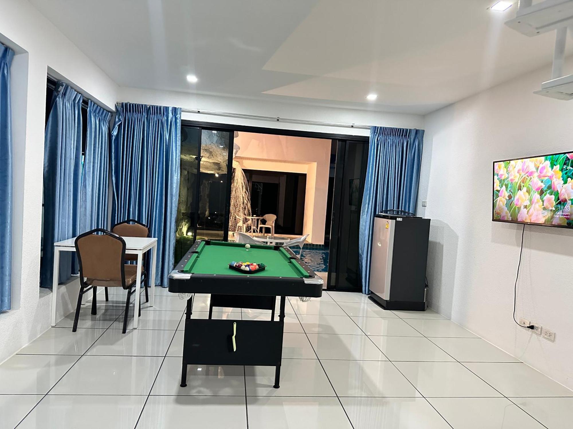 Mona Lisa Pool Hospedagem domiciliar Pattaya