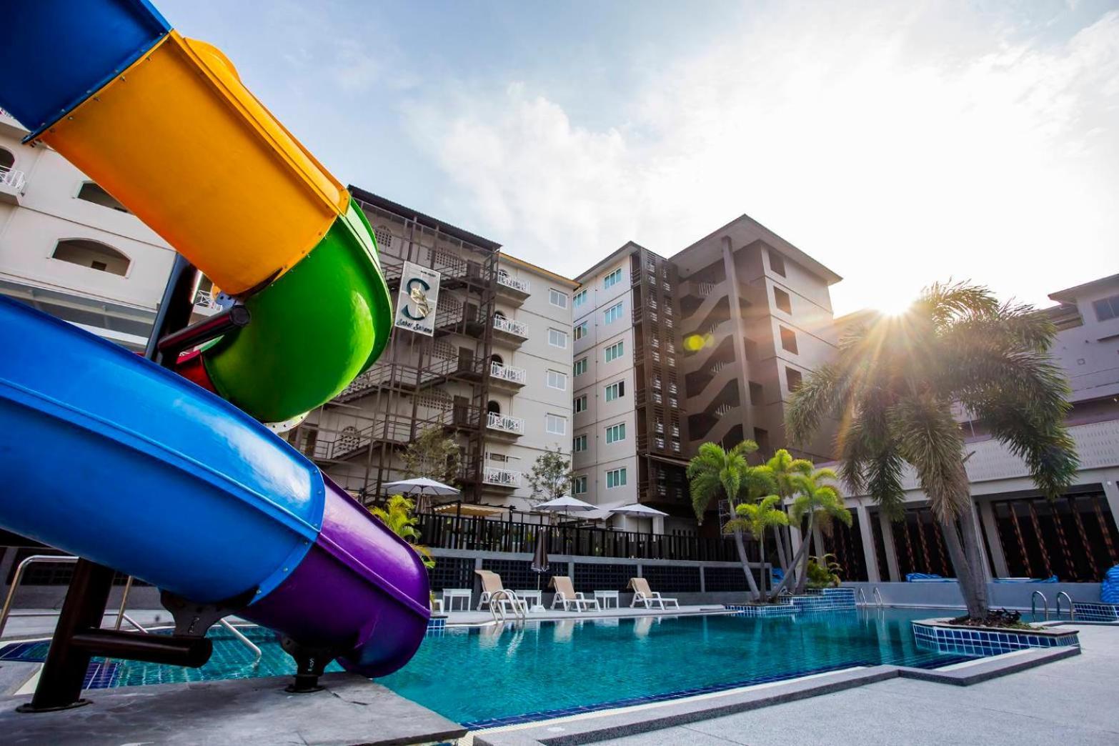 Sabai Hotel 3*