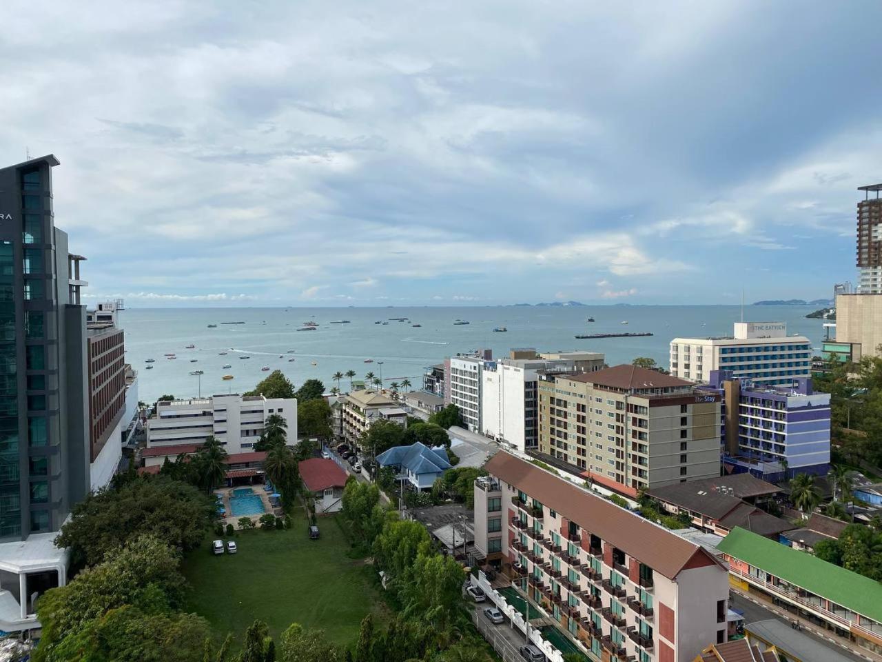 Edge * Pattaya