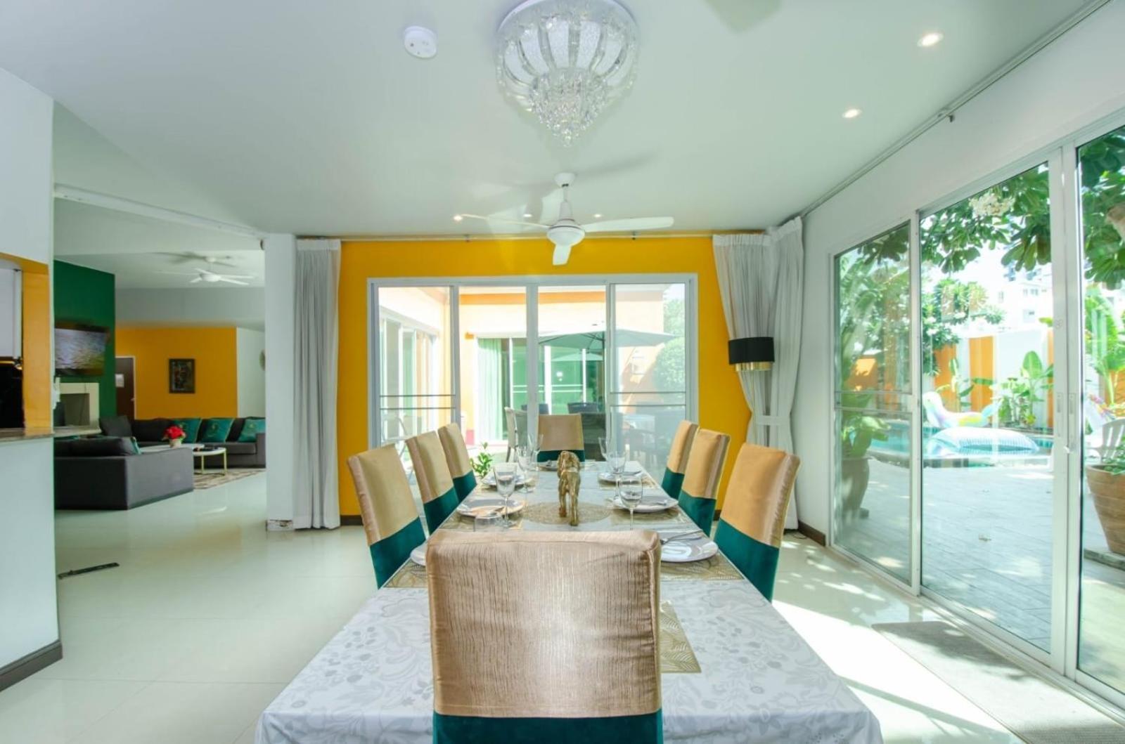 Villa Rosewood Pool 1 Pattaya