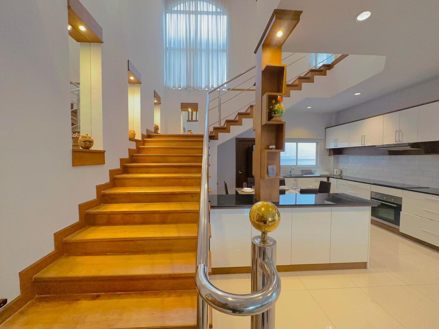 Hotel Rosewood Pool 6 4*